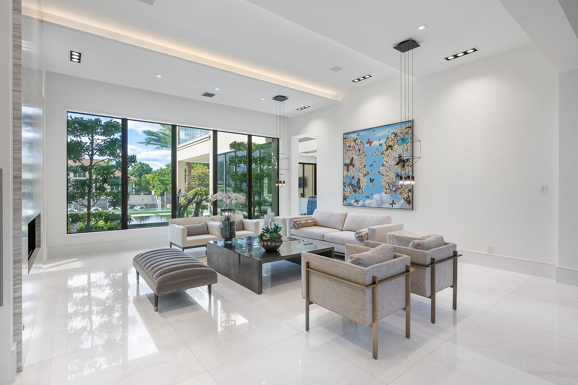 ROYAL PALM YACHT & COUNTR - Residential