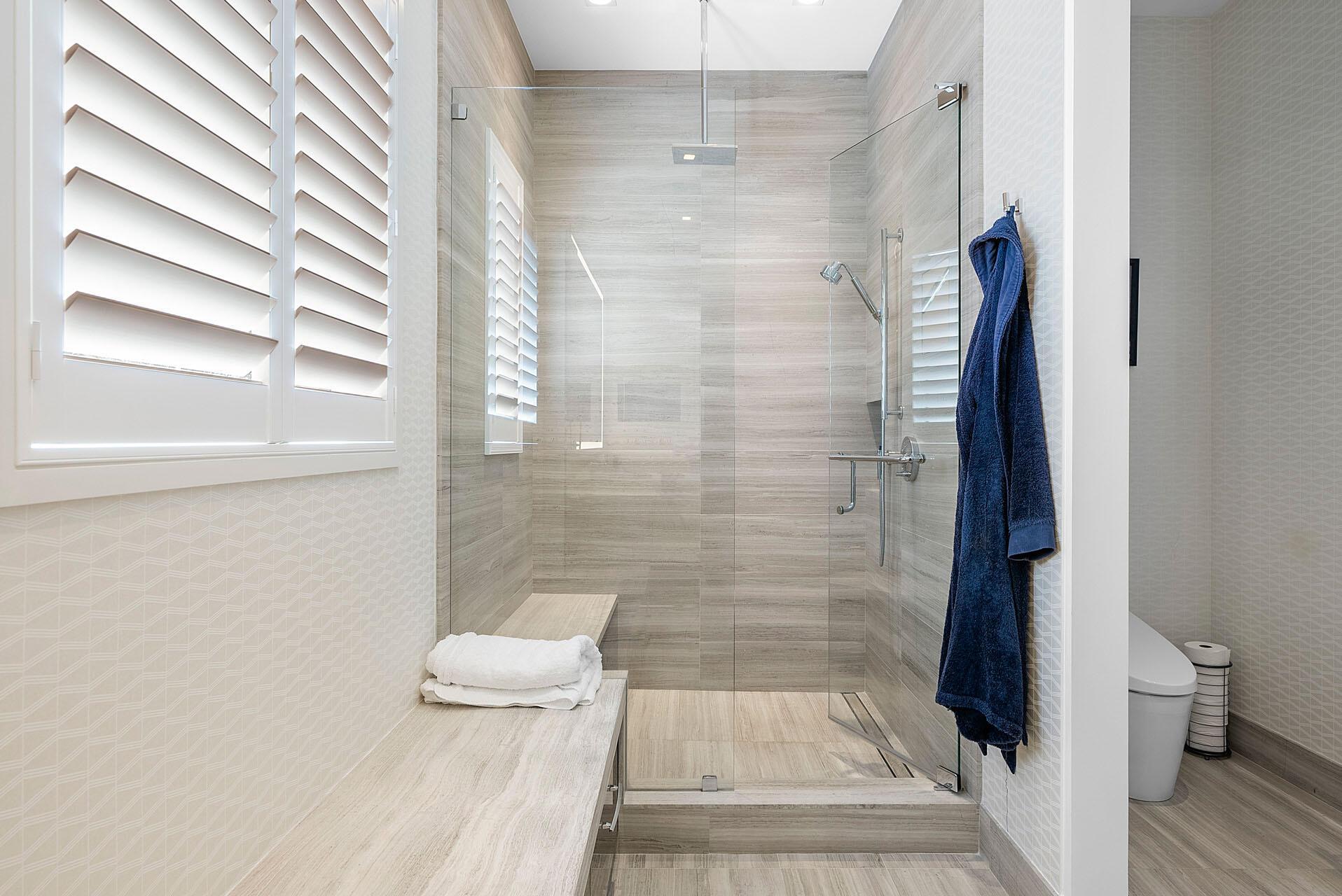 ROYAL PALM YACHT & COUNTR - Residential