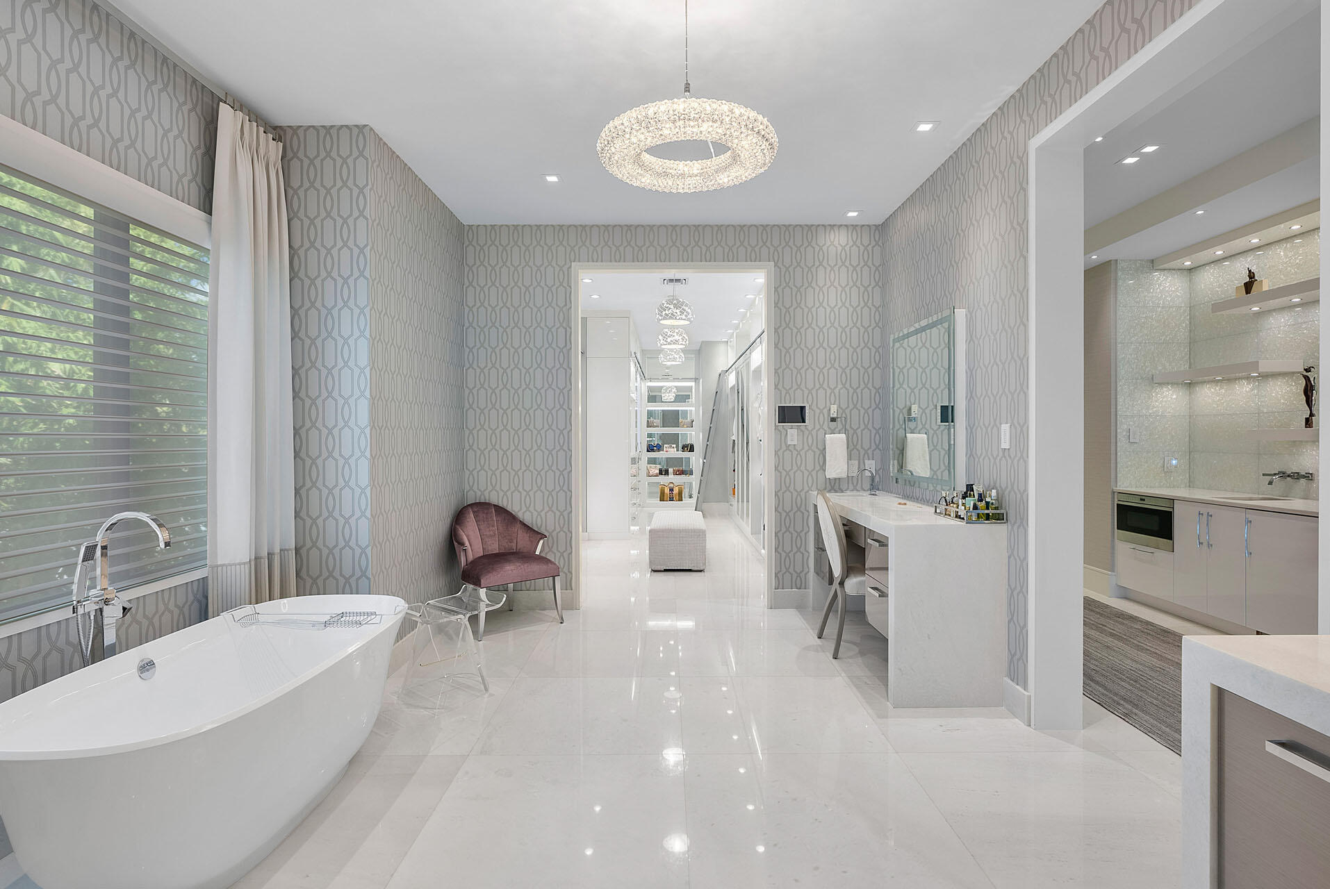 ROYAL PALM YACHT & COUNTR - Residential