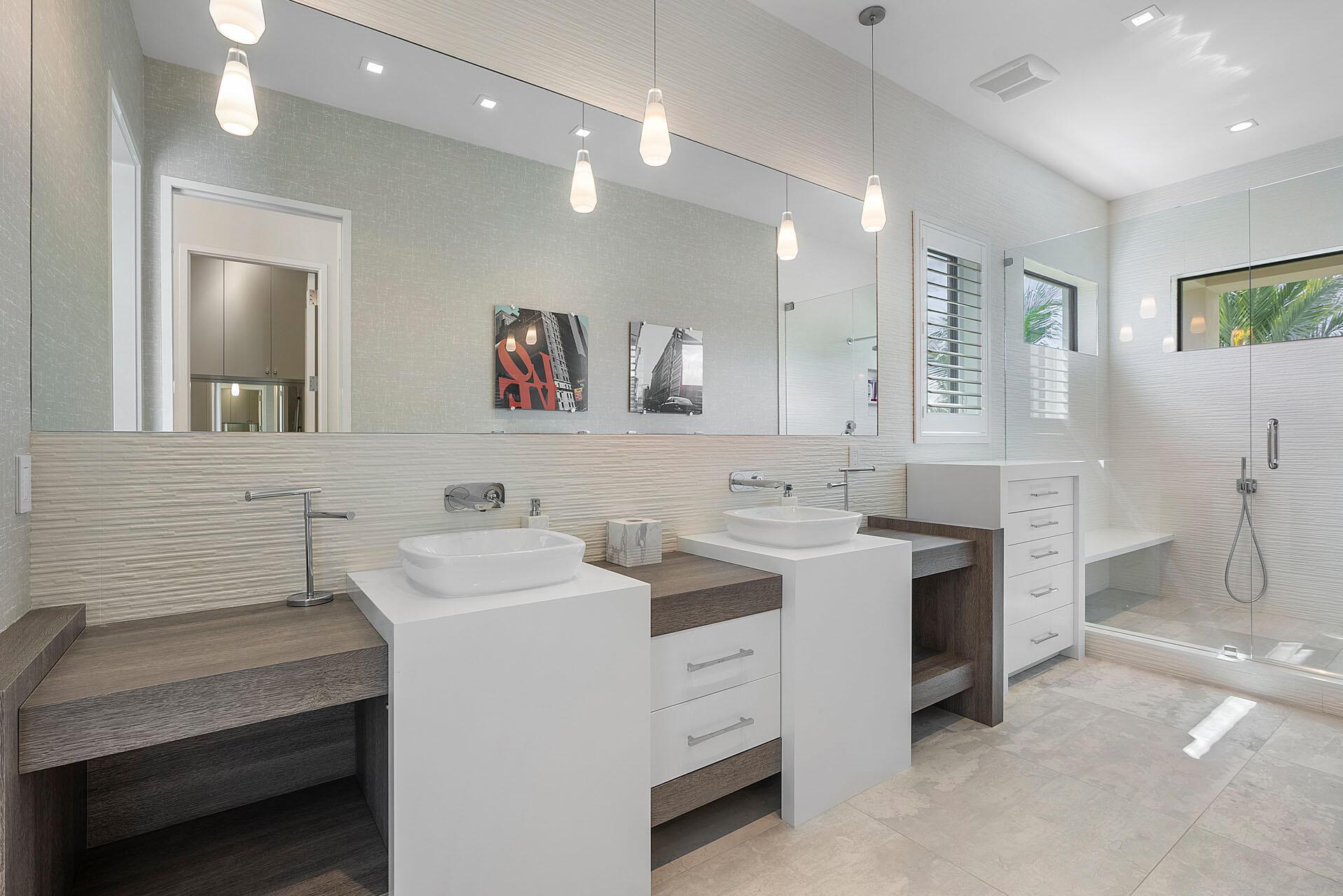 ROYAL PALM YACHT & COUNTR - Residential