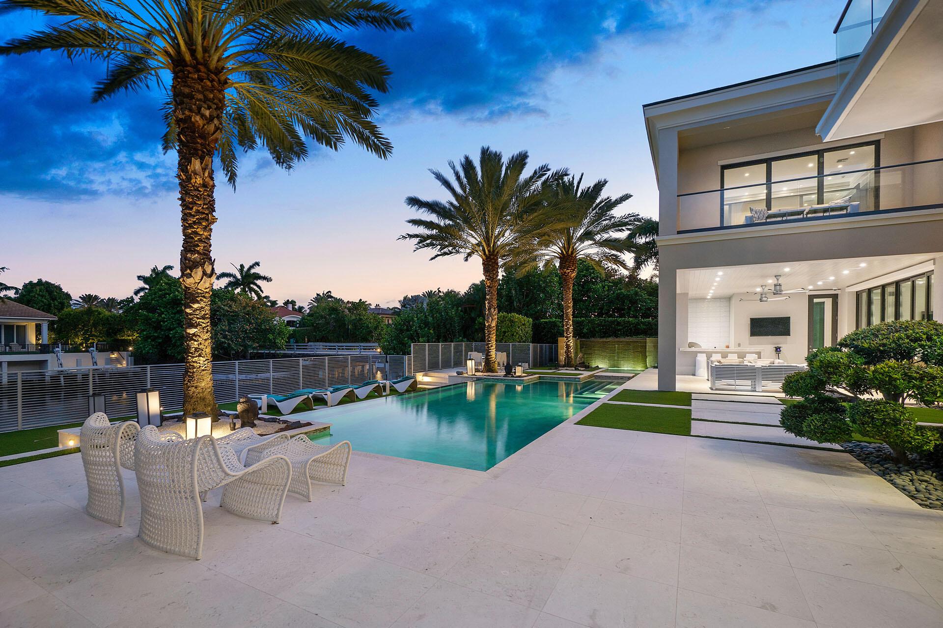 ROYAL PALM YACHT & COUNTR - Residential