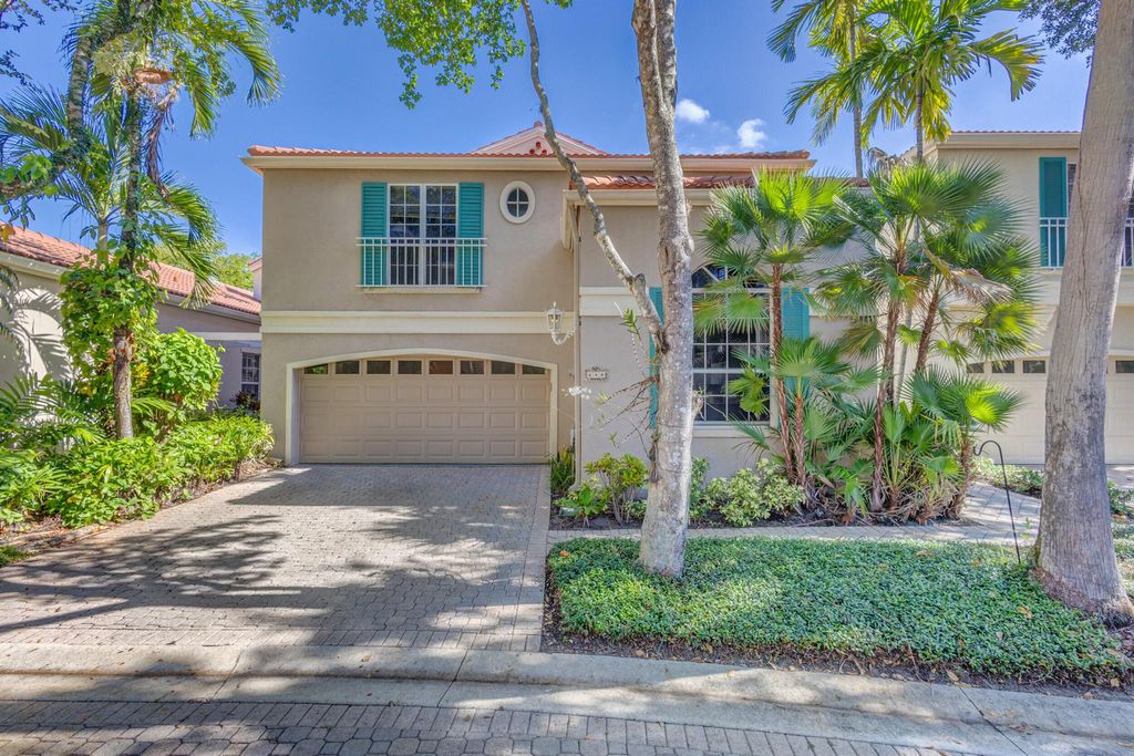 Photo of 4 Via Tivoli, Palm Beach Gardens, FL 33418 (MLS # R10891282)