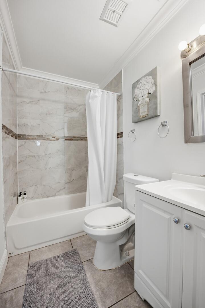 DELRAY SHORES - Residential