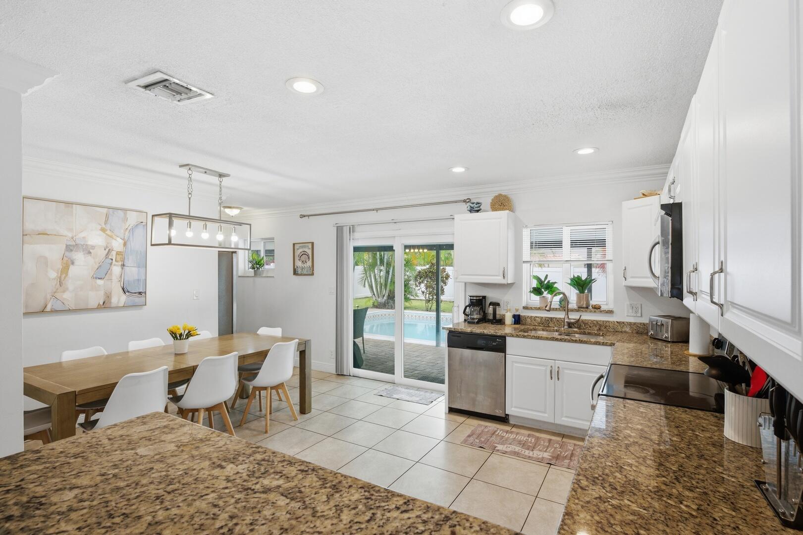 DELRAY SHORES - Residential