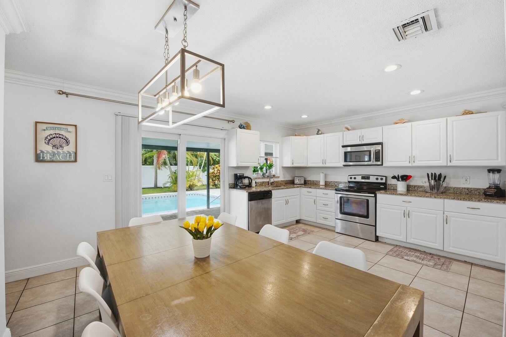 DELRAY SHORES - Residential