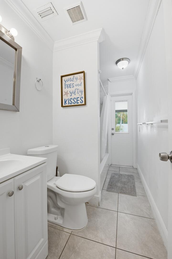 DELRAY SHORES - Residential