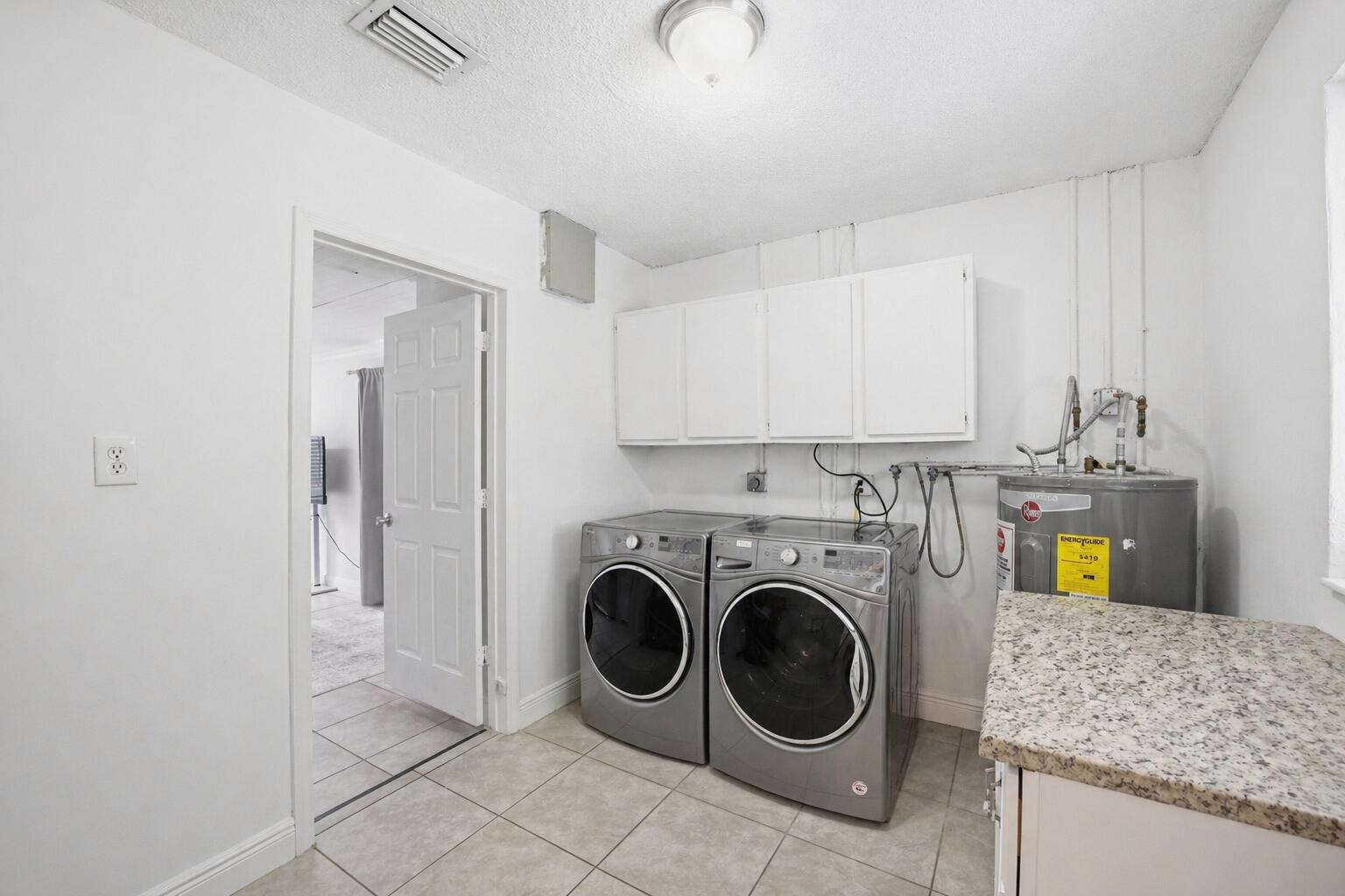 DELRAY SHORES - Residential