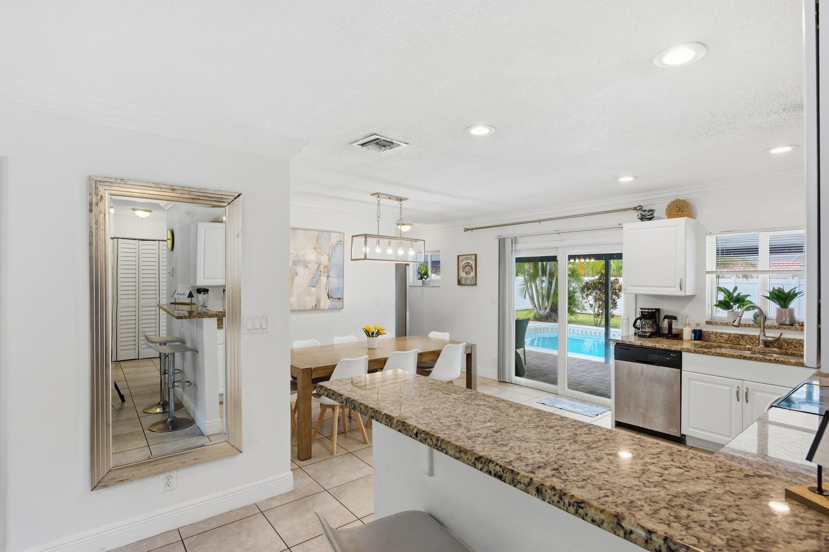 DELRAY SHORES - Residential