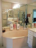 VILLA SAN REMO - Residential