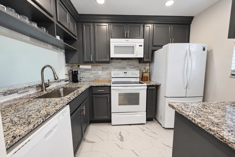 Tiny photo for 7094 Golf Colony Court #103, Lake Worth, FL 33467 (MLS # B26083855)