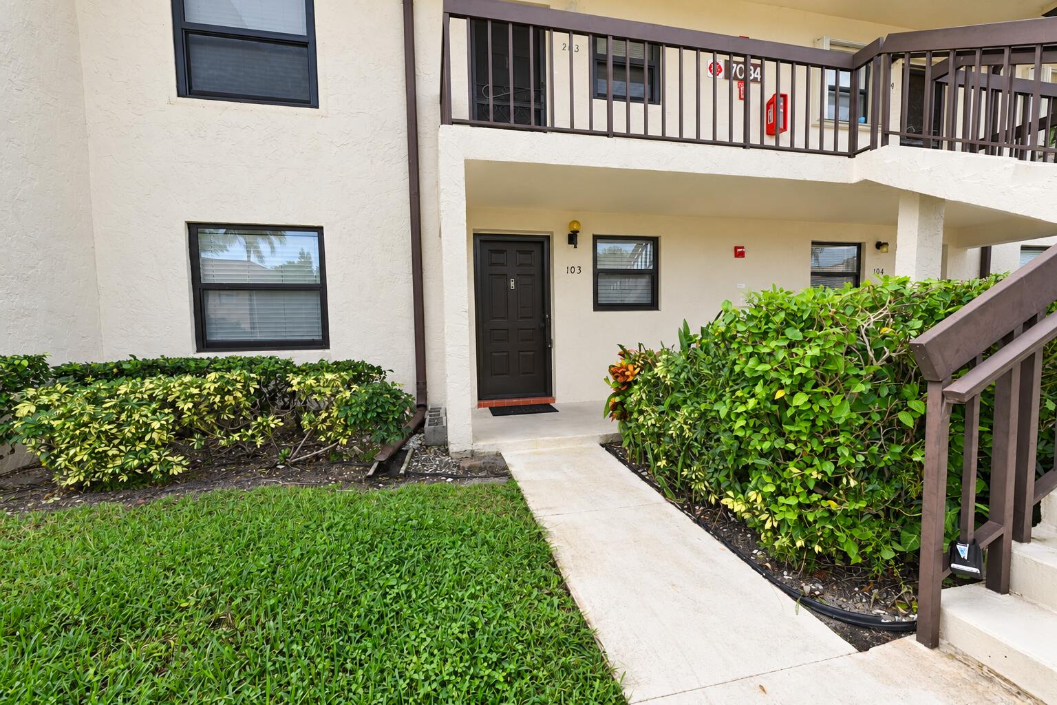 7094 Golf Colony Court 103