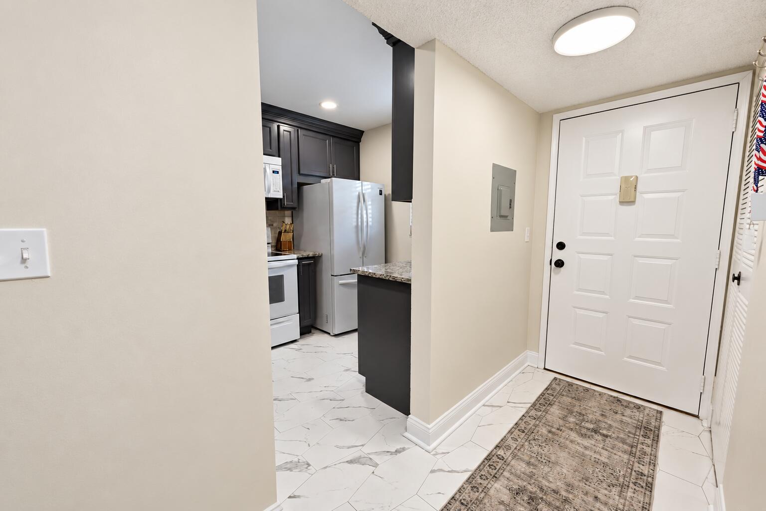 7094 Golf Colony Court 103