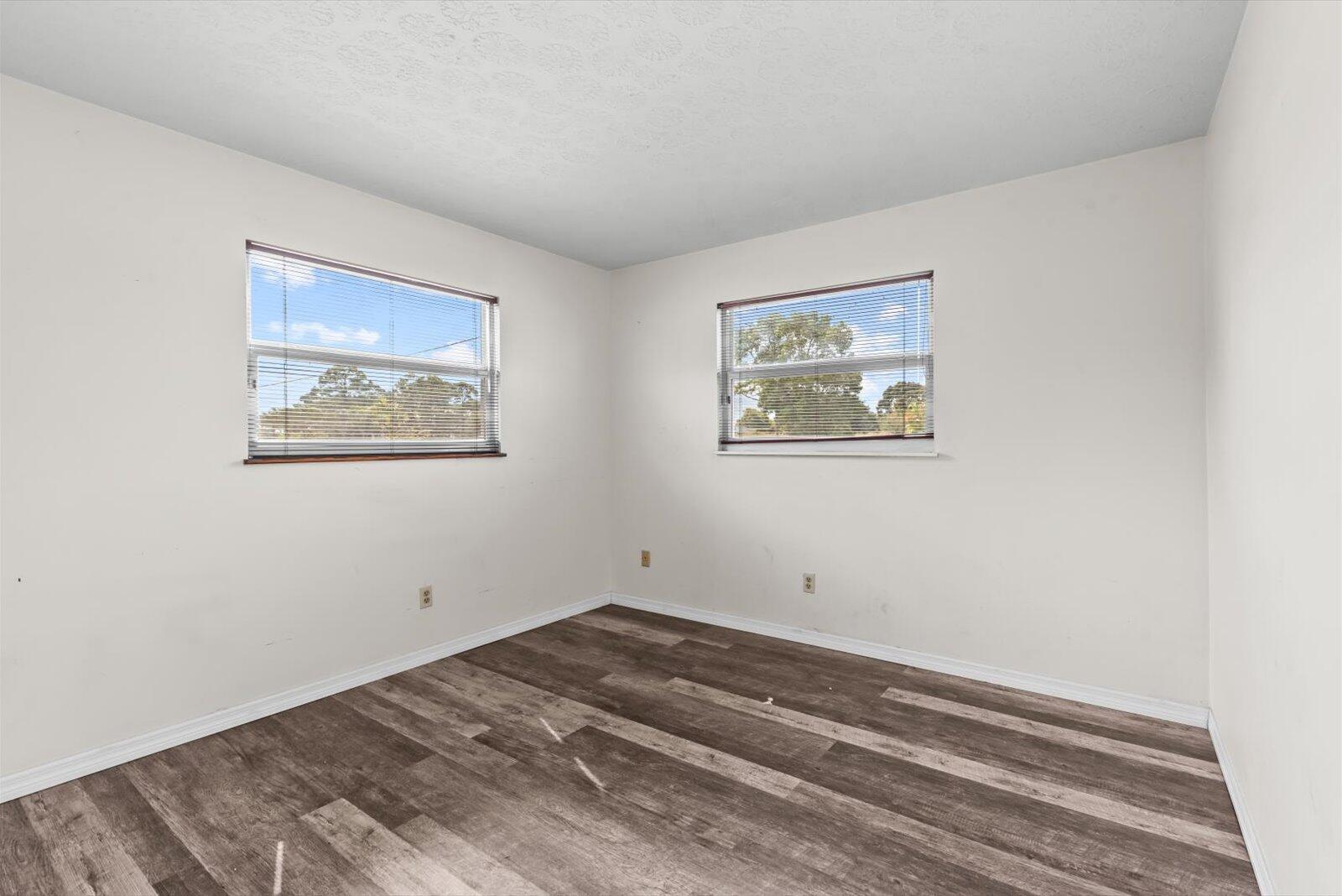 PORT ST LUCIE SECTION 3 - Residential