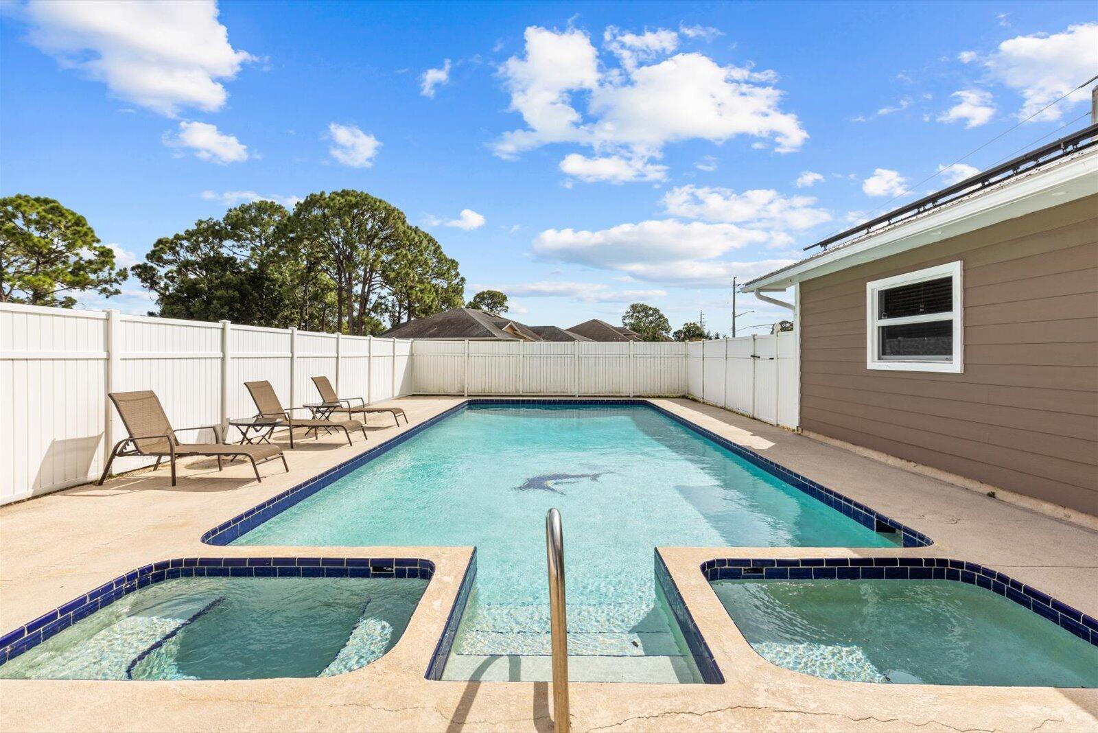 PORT ST LUCIE SECTION 3 - Residential