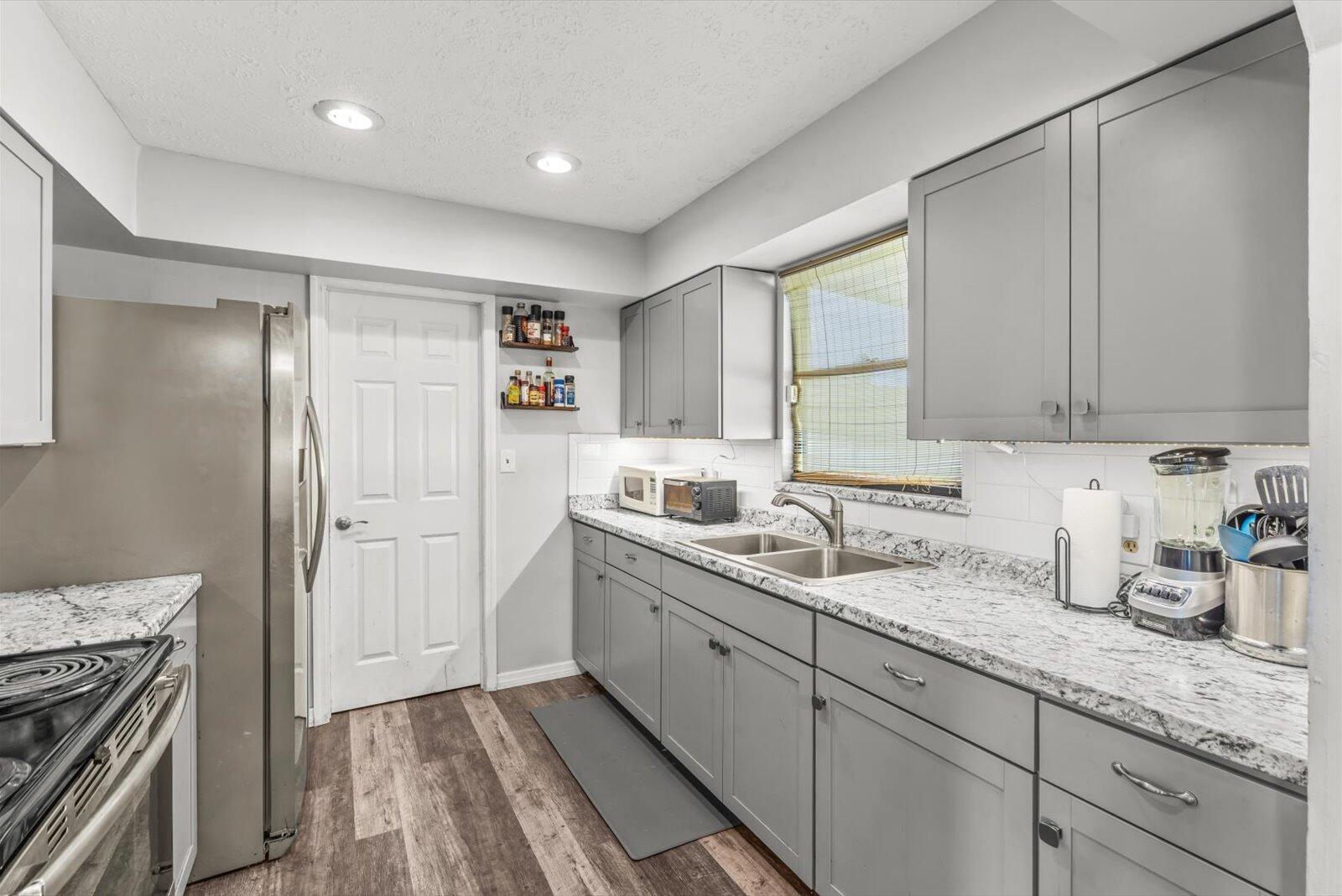 PORT ST LUCIE SECTION 3 - Residential