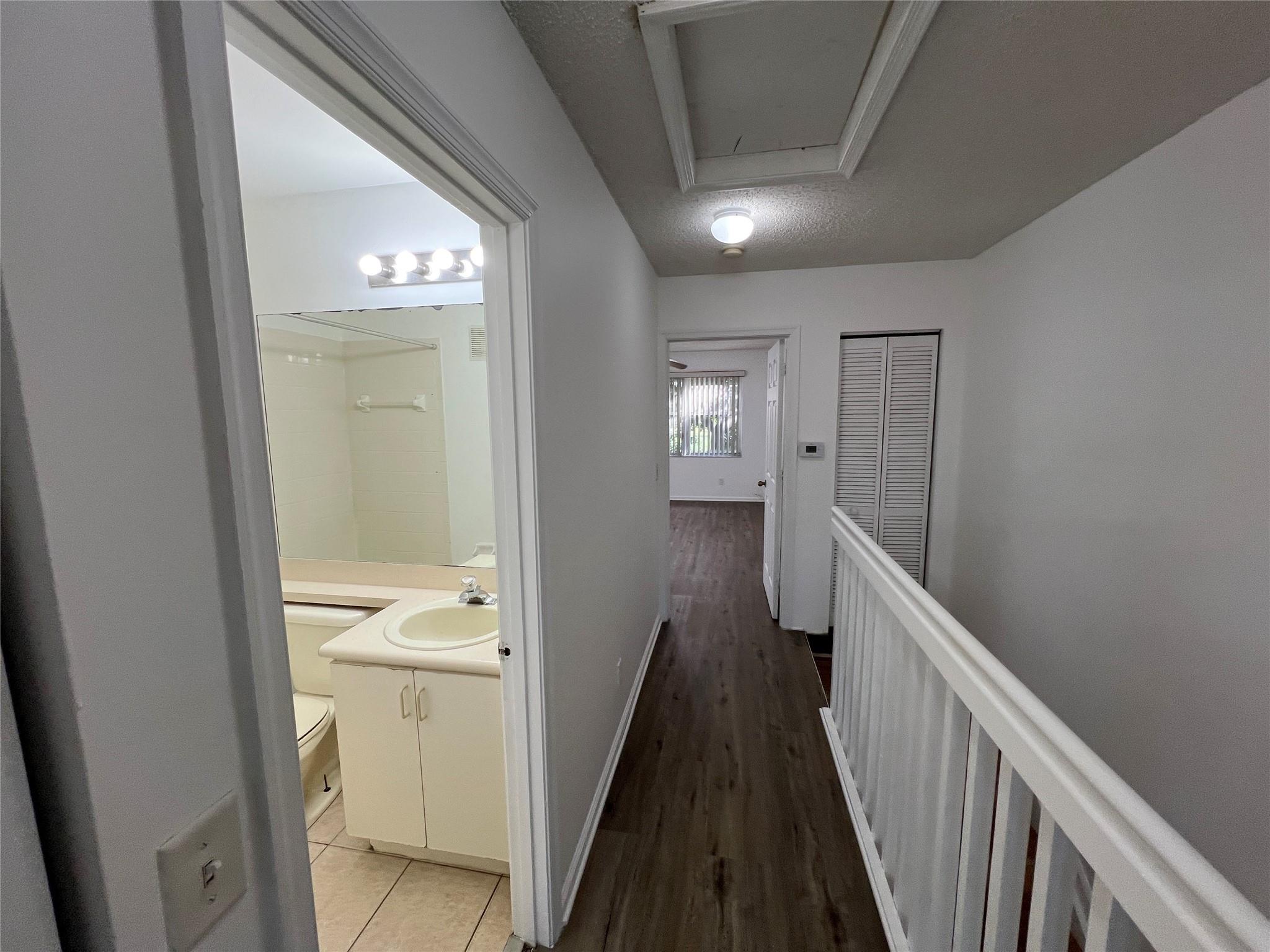 S & R OF INVERRARY - Residential Lease