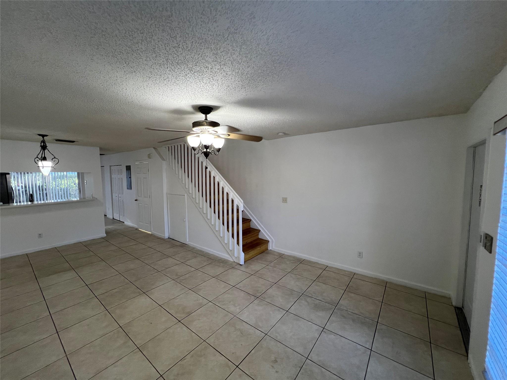 S & R OF INVERRARY - Residential Lease