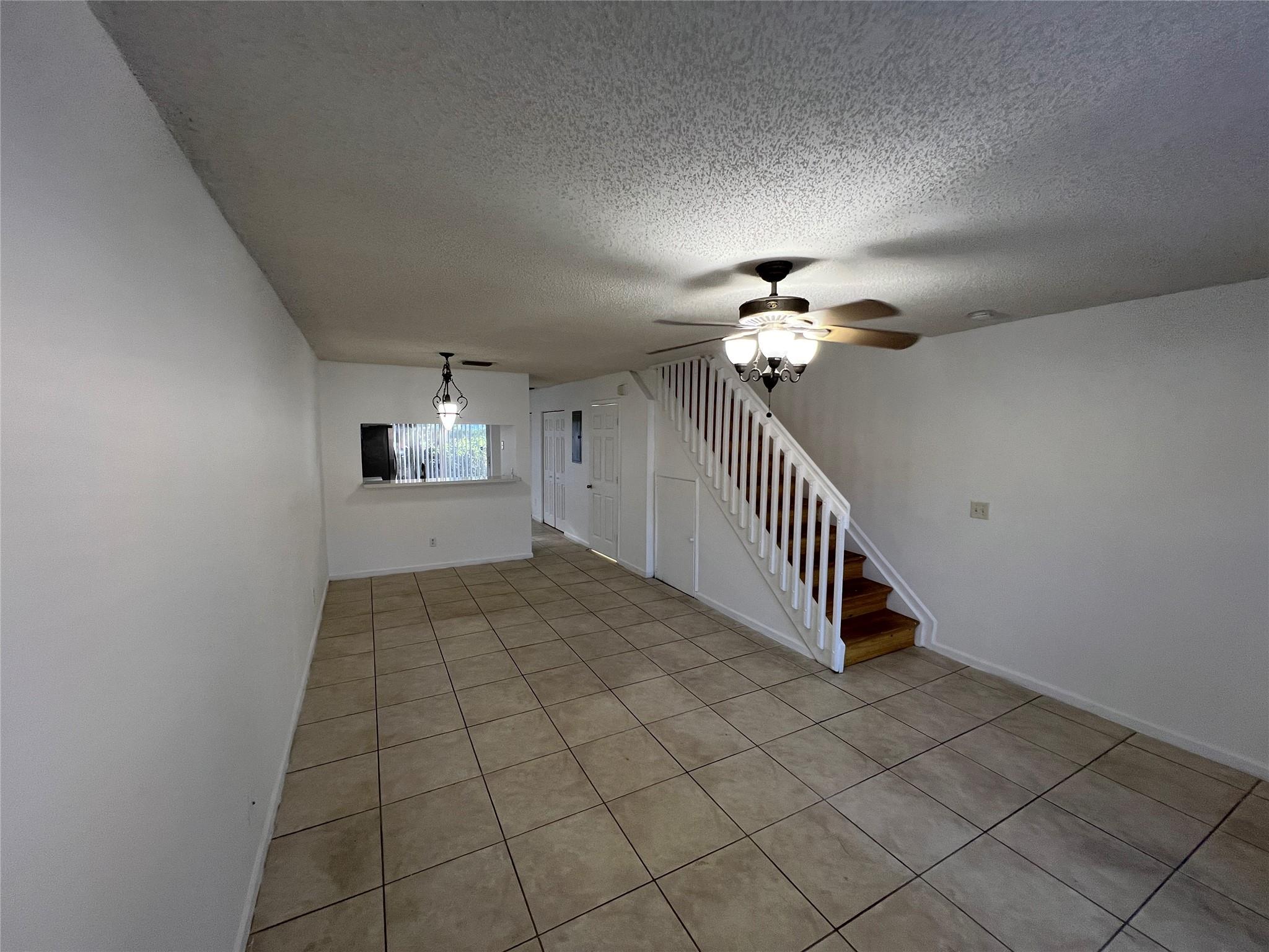 S & R OF INVERRARY - Residential Lease