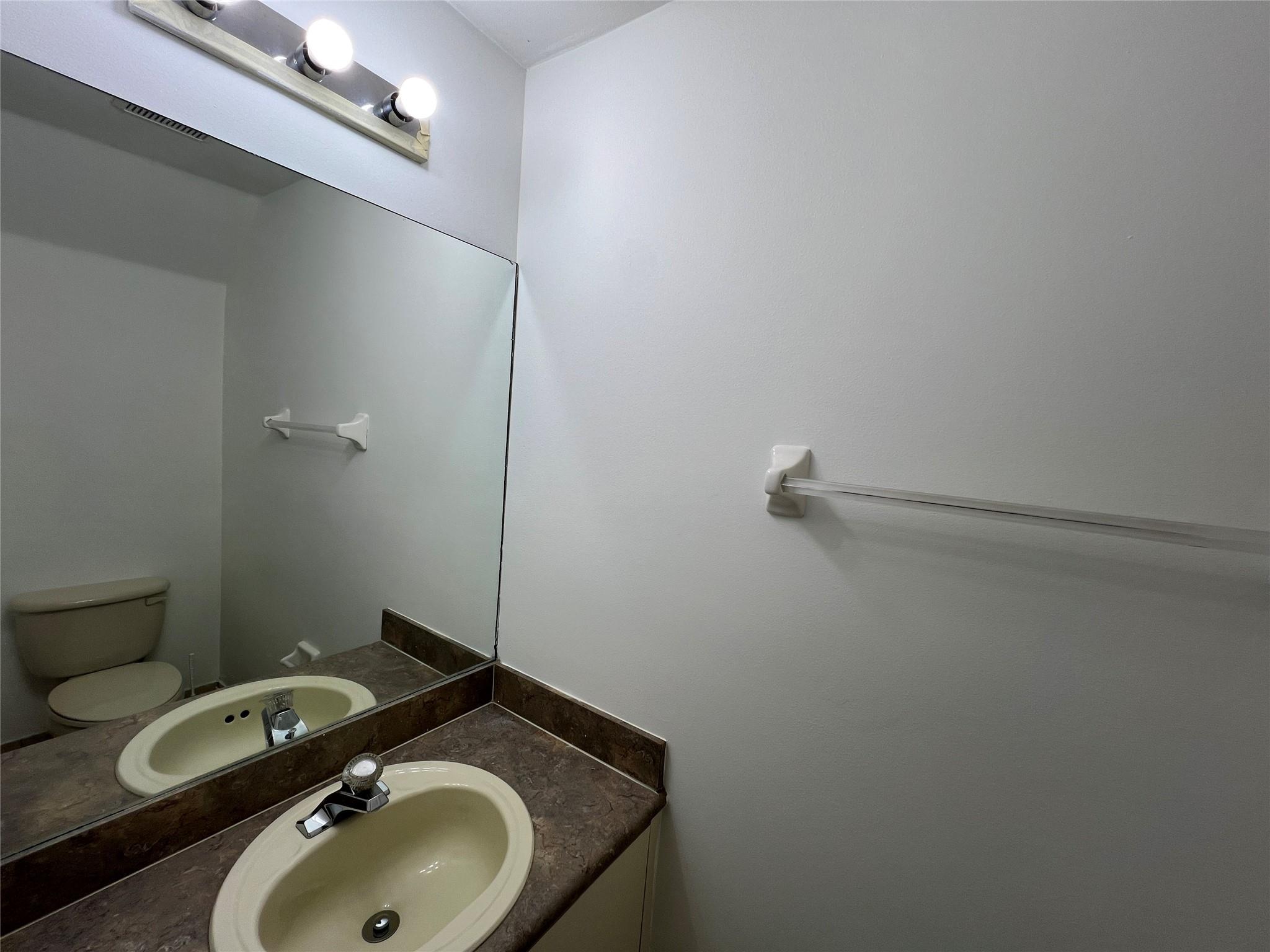 S & R OF INVERRARY - Residential Lease