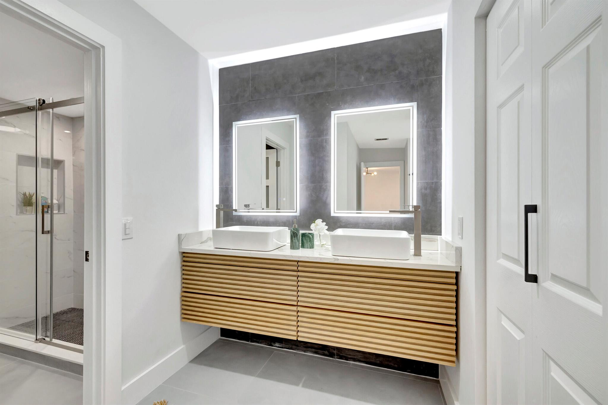 Boca Lago / GREENS OF BOC - Residential Lease