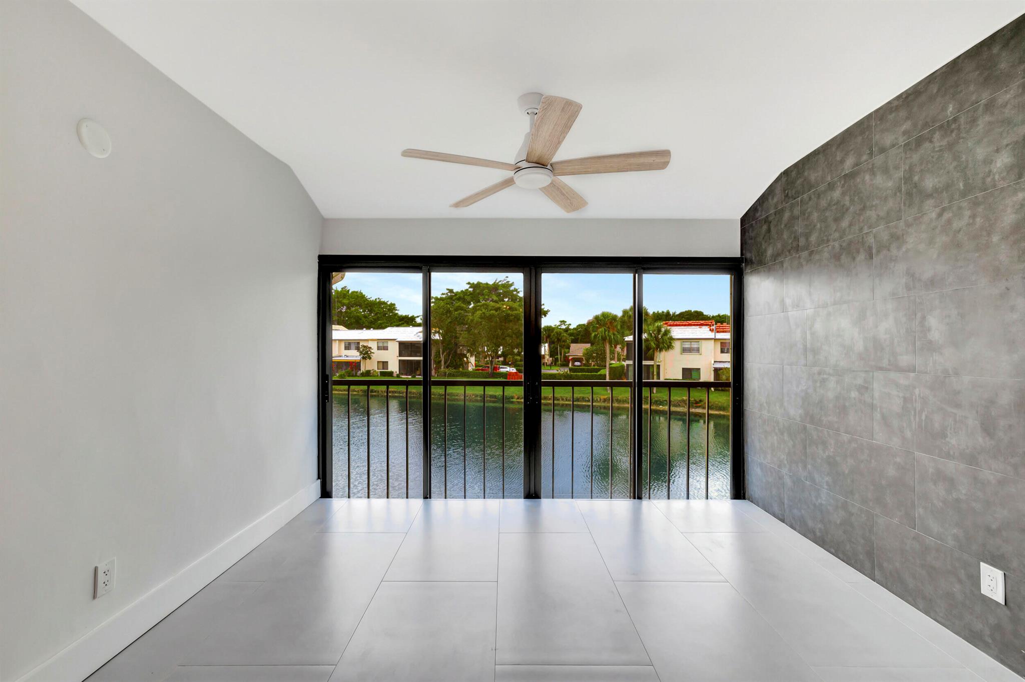 Boca Lago / GREENS OF BOC - Residential Lease