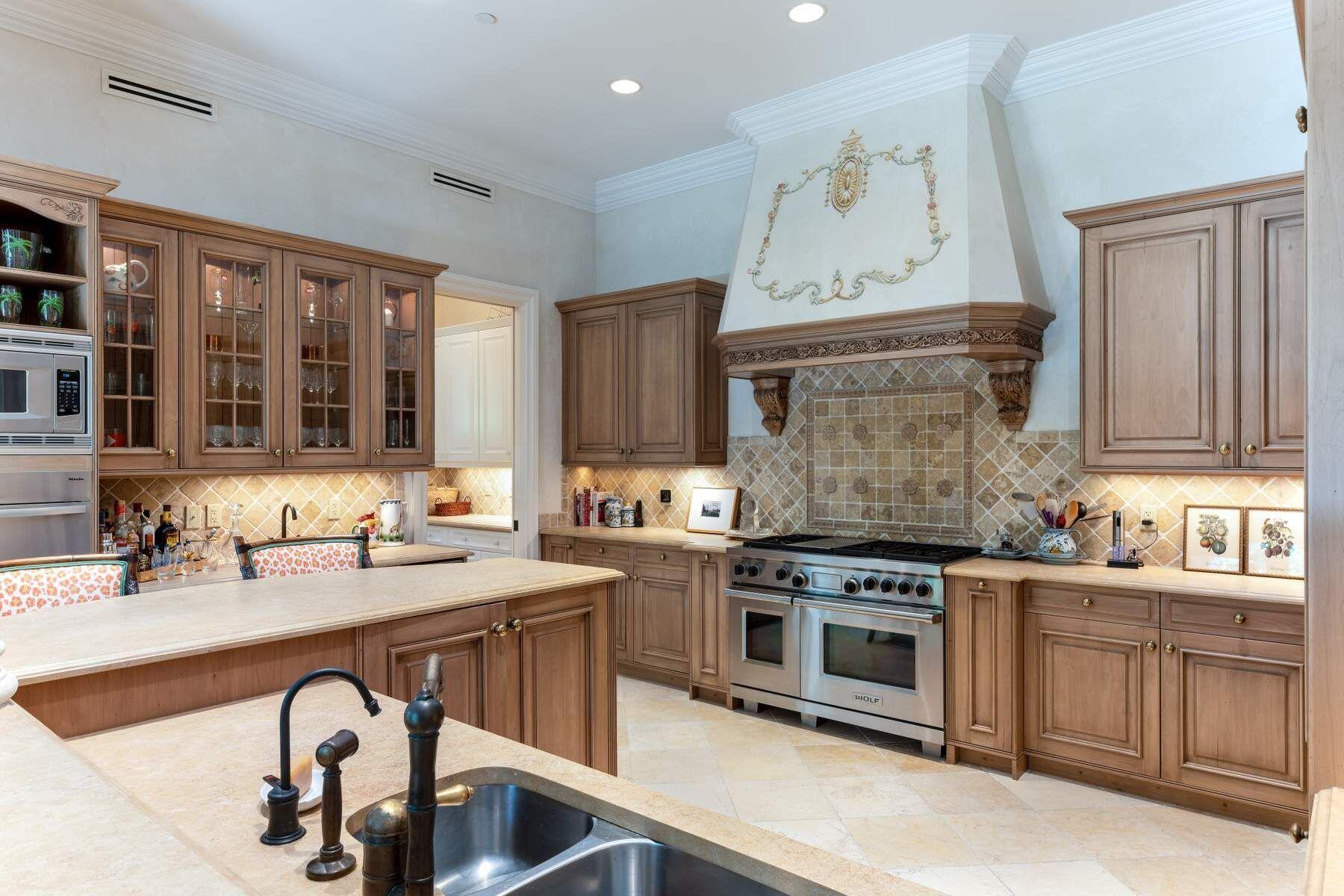 FLORAL PARK - Residential