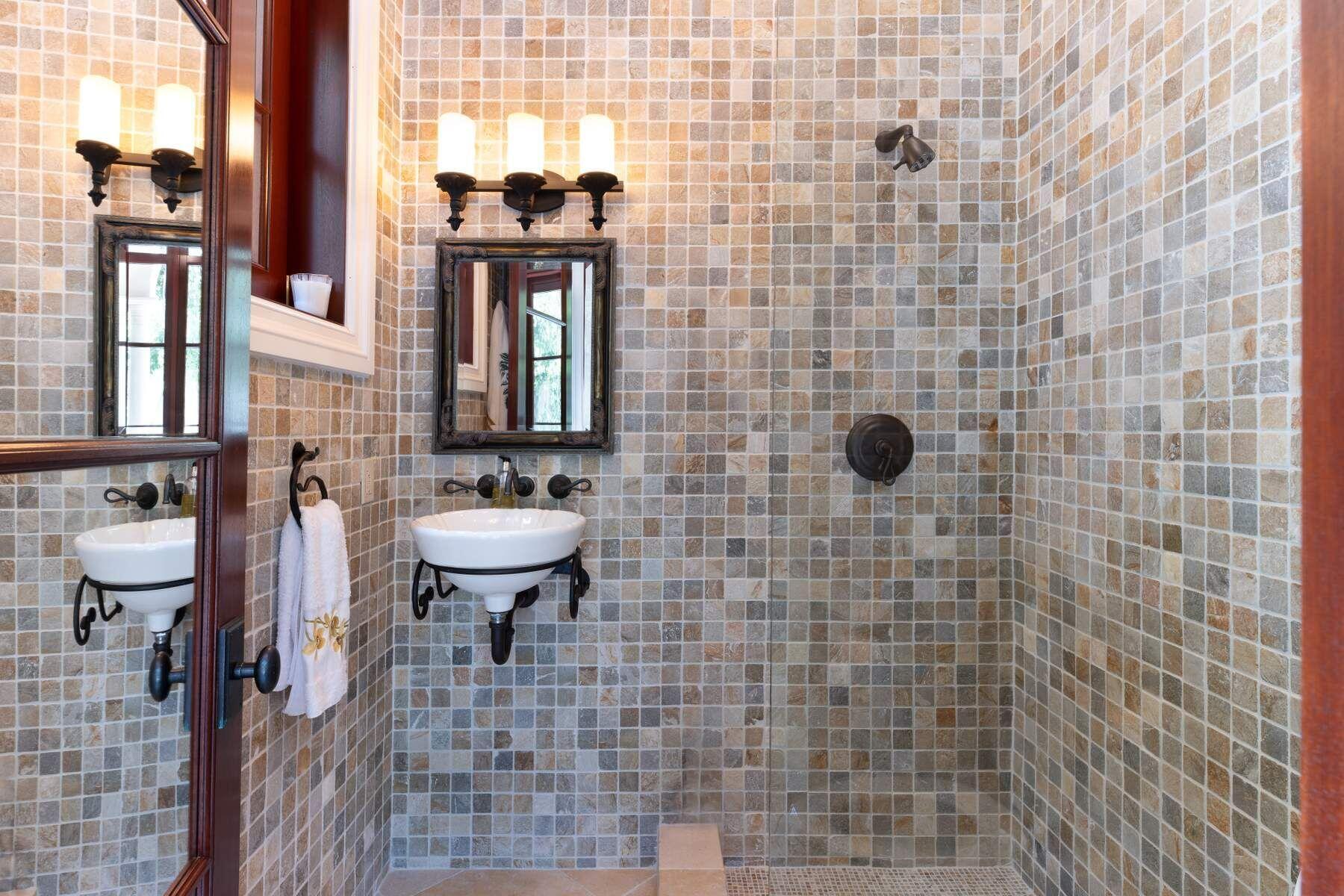 FLORAL PARK - Residential