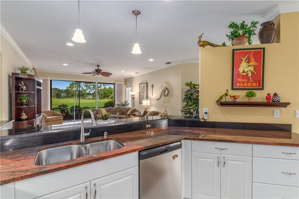 CLUBSIDE VILLAS AT BALLANTRAE, A CONDOMINIUM - Residential