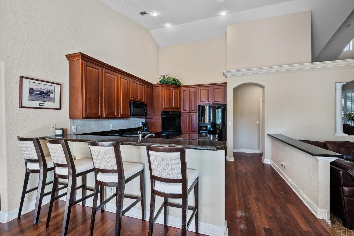 SADDLE TRAIL PARK OF WELLINGTON - Residential