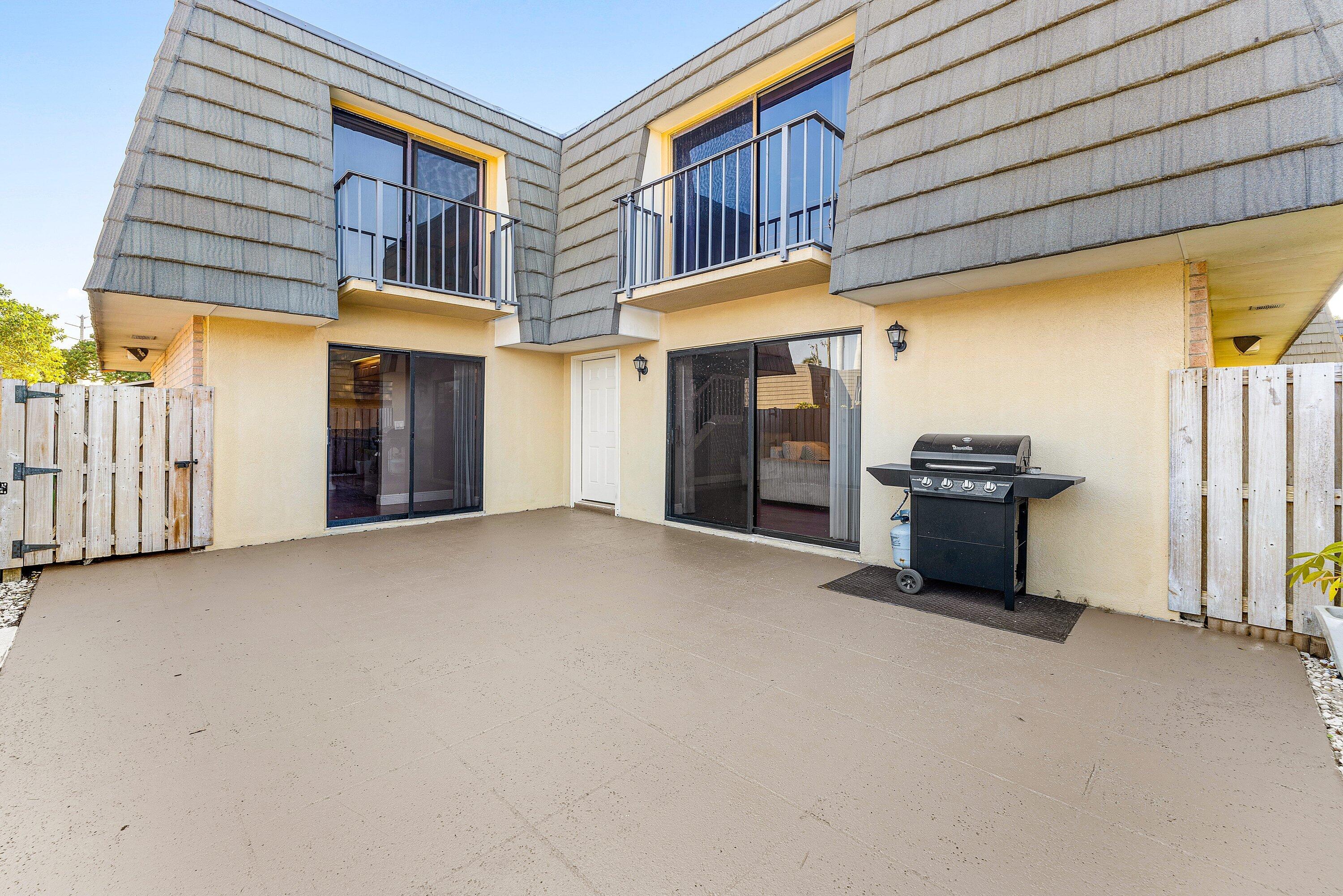 Village of Sandalwood lakes - Residential