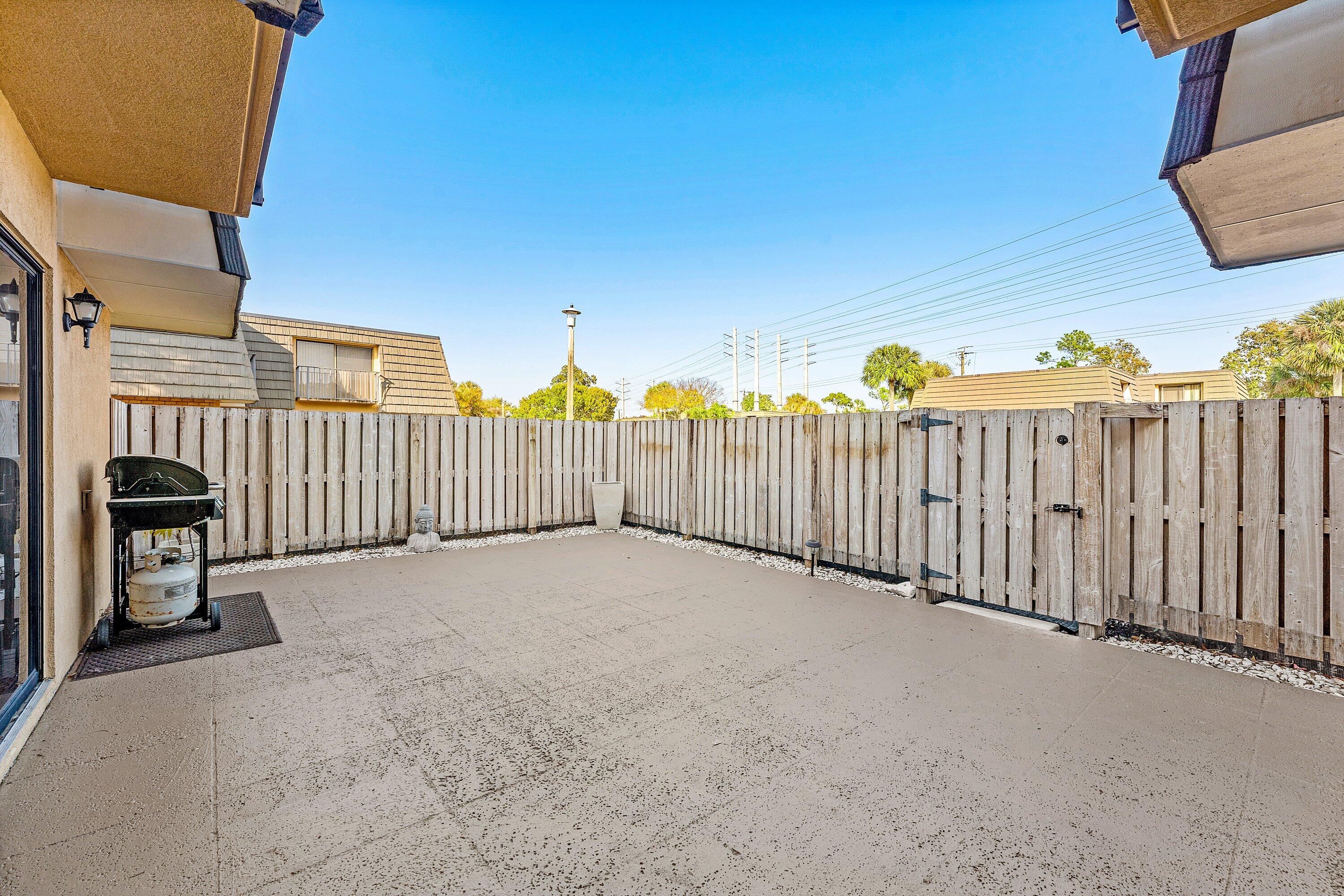 Village of Sandalwood lakes - Residential