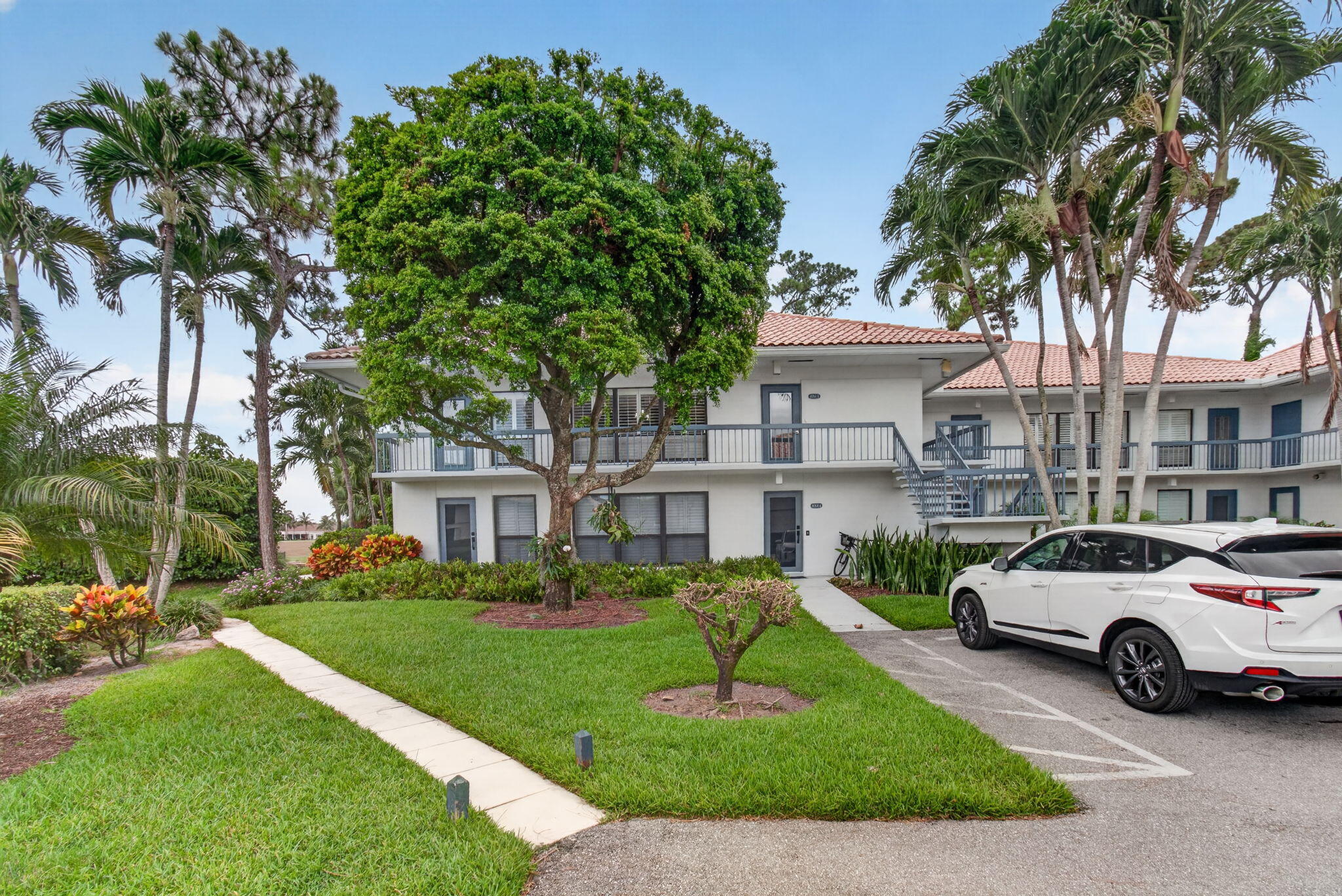 4084 N Quail Ridge Drive Unit B, Boynton Beach FL 33436