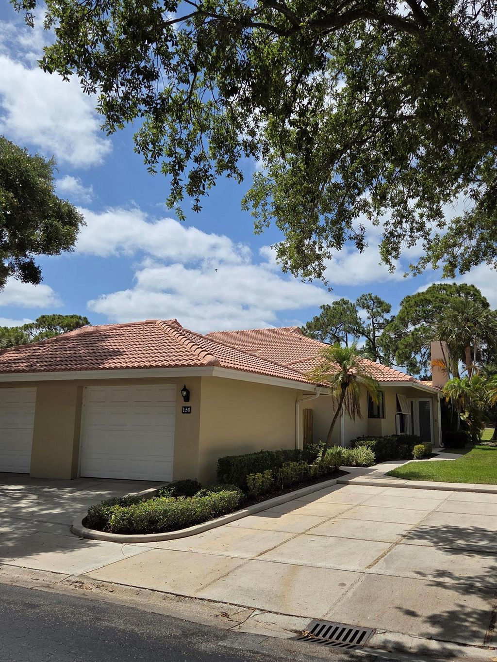 Photo of 150 Old Meadow Way, Palm Beach Gardens, FL 33418 (MLS # R11087498)