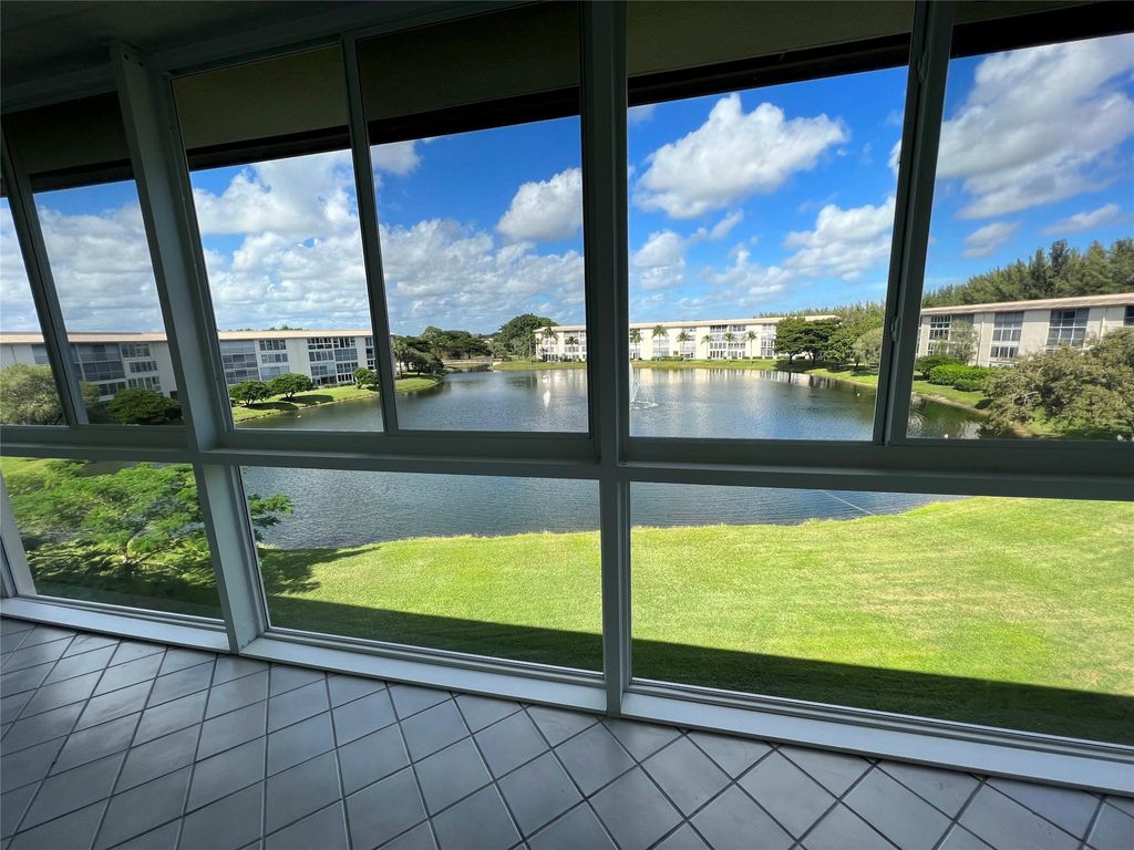 Photo of 1903 Bermuda Circle #D-4, Coconut Creek, FL 33066 (MLS # F10410633)