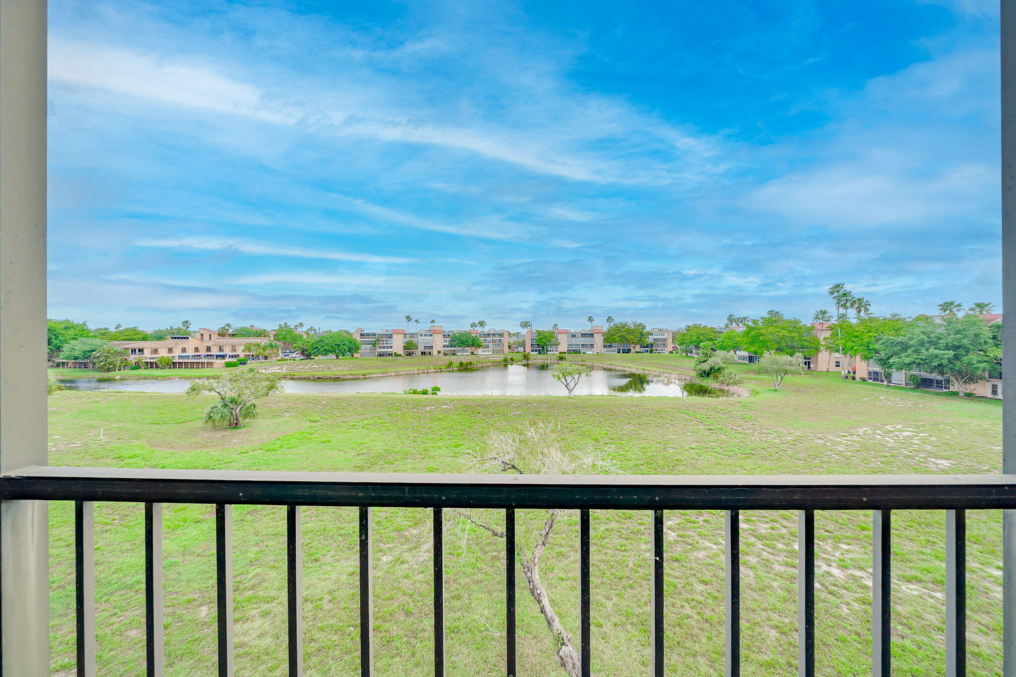 PALM LAKES CONDO - Residential