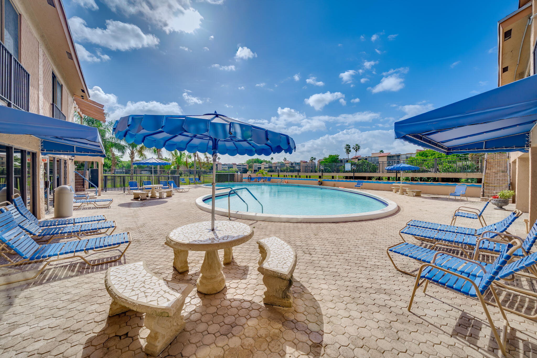 PALM LAKES CONDO - Residential