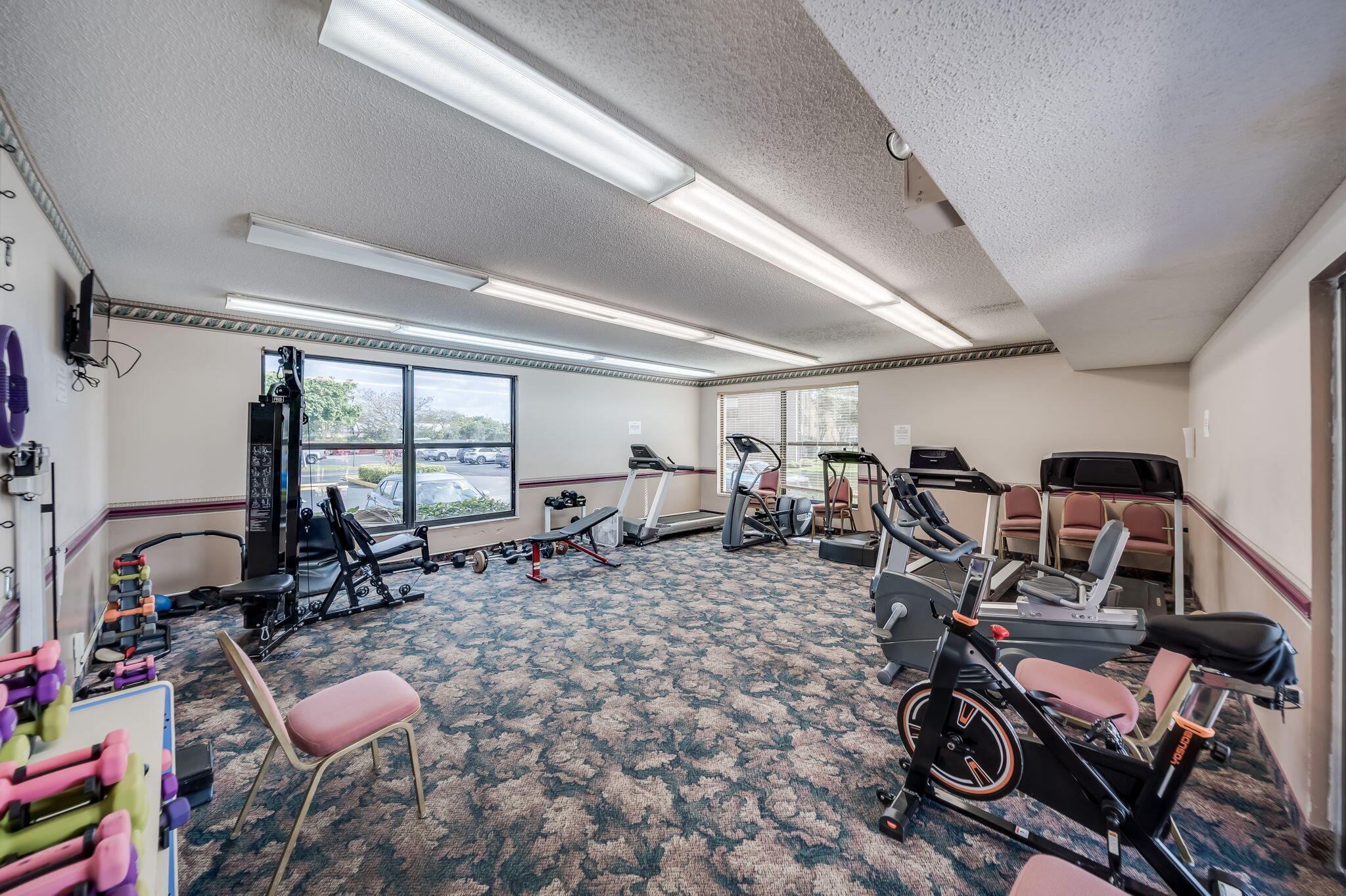 PALM LAKES CONDO - Residential