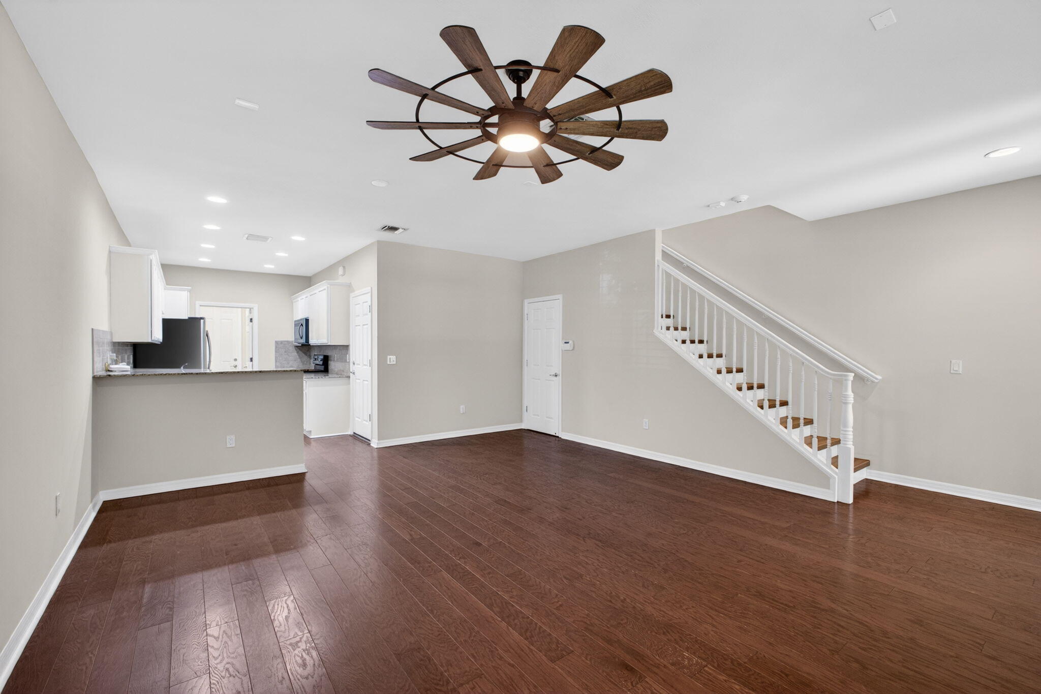 1126 Dakota Drive