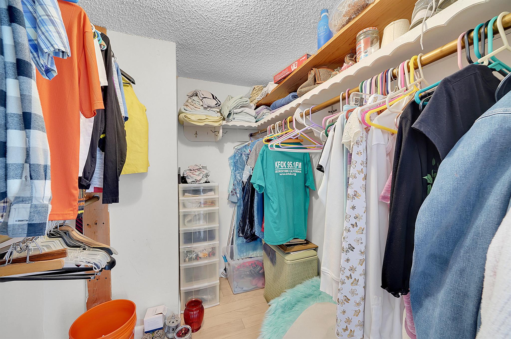 Sapphire Condo - Residential