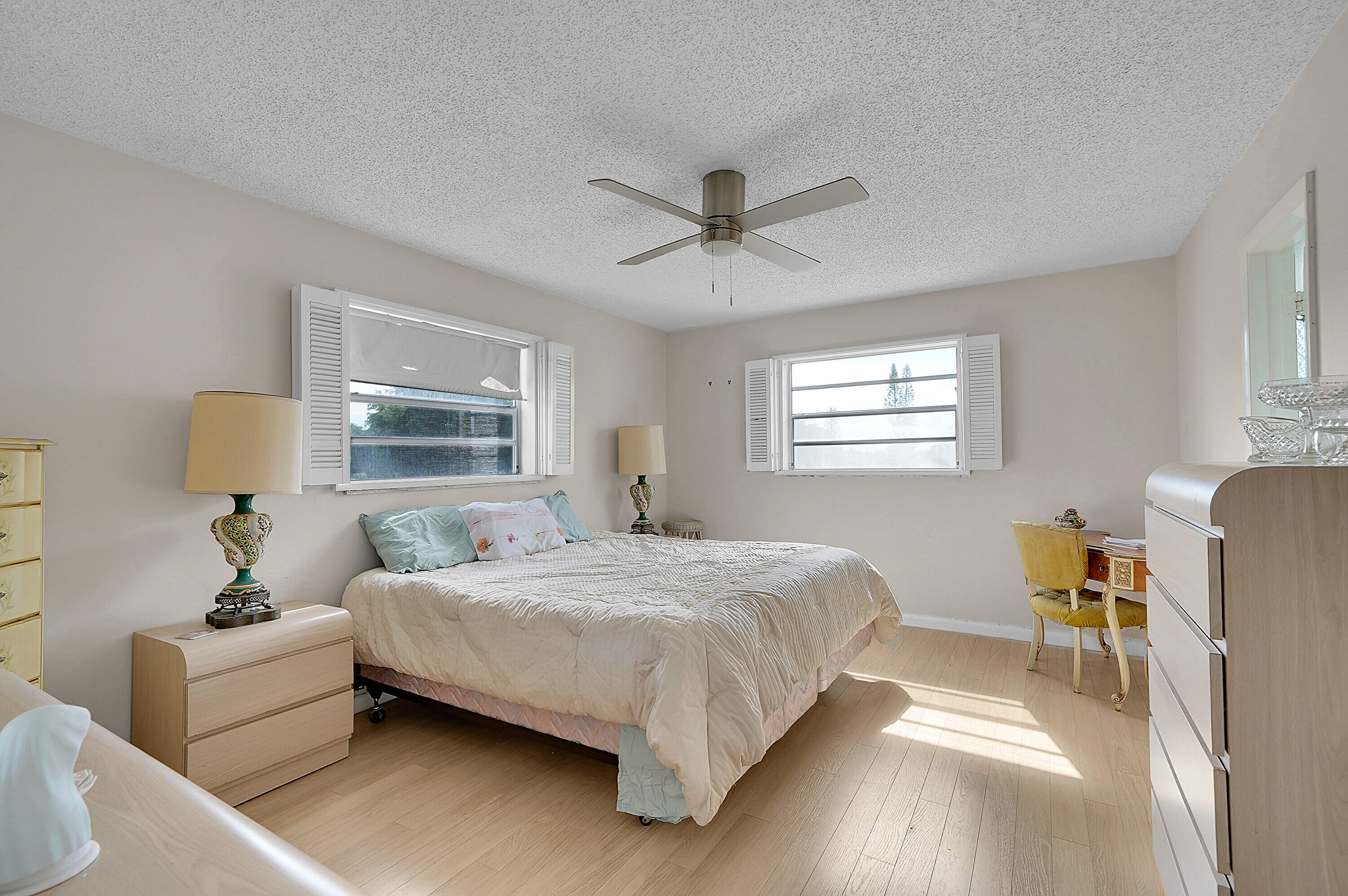 Sapphire Condo - Residential