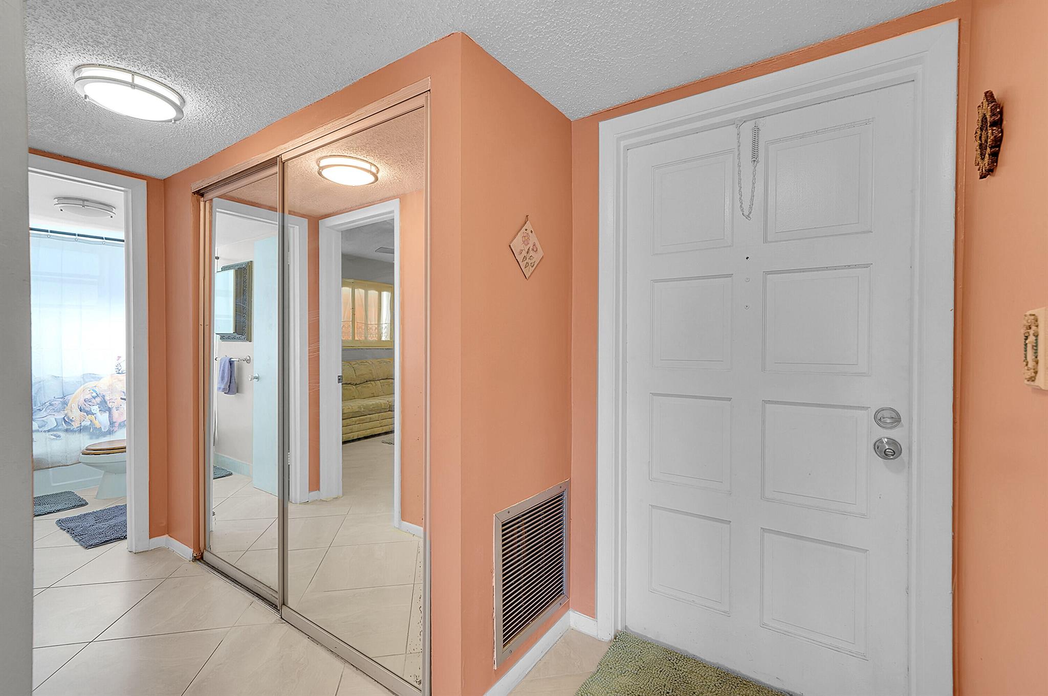 Sapphire Condo - Residential