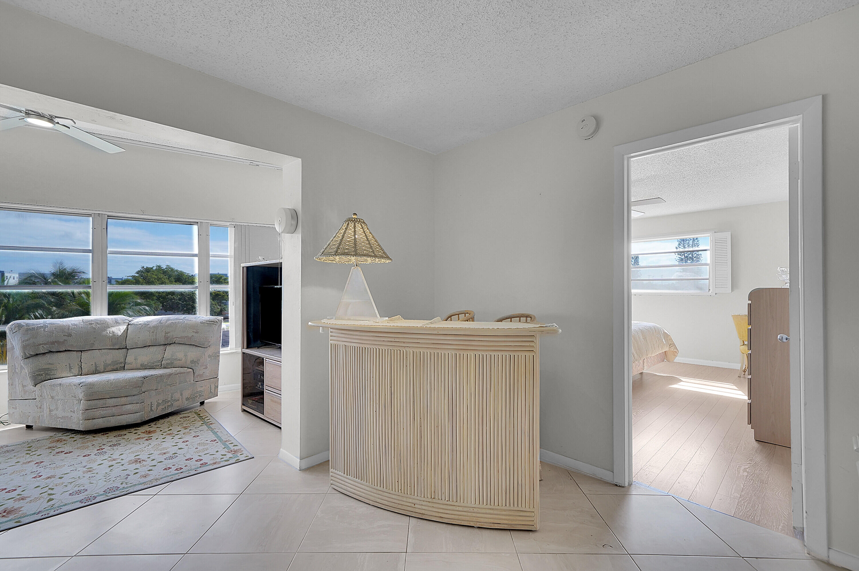 Sapphire Condo - Residential