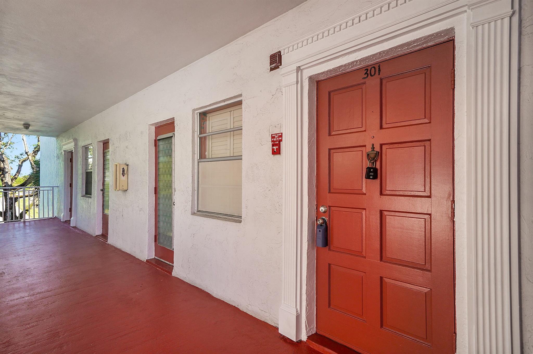 4000 NW 44th Avenue 301