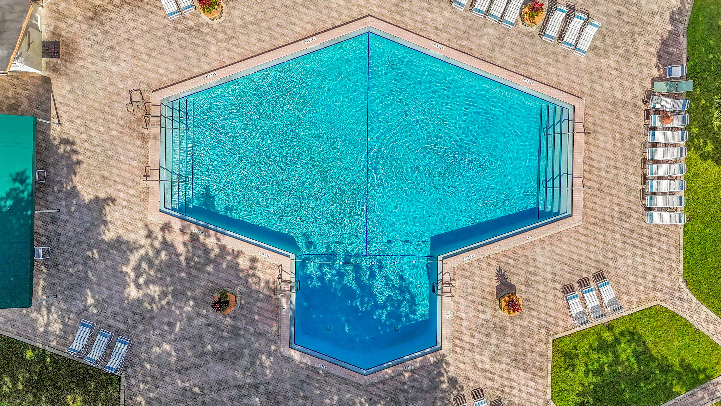 Sapphire Condo - Residential