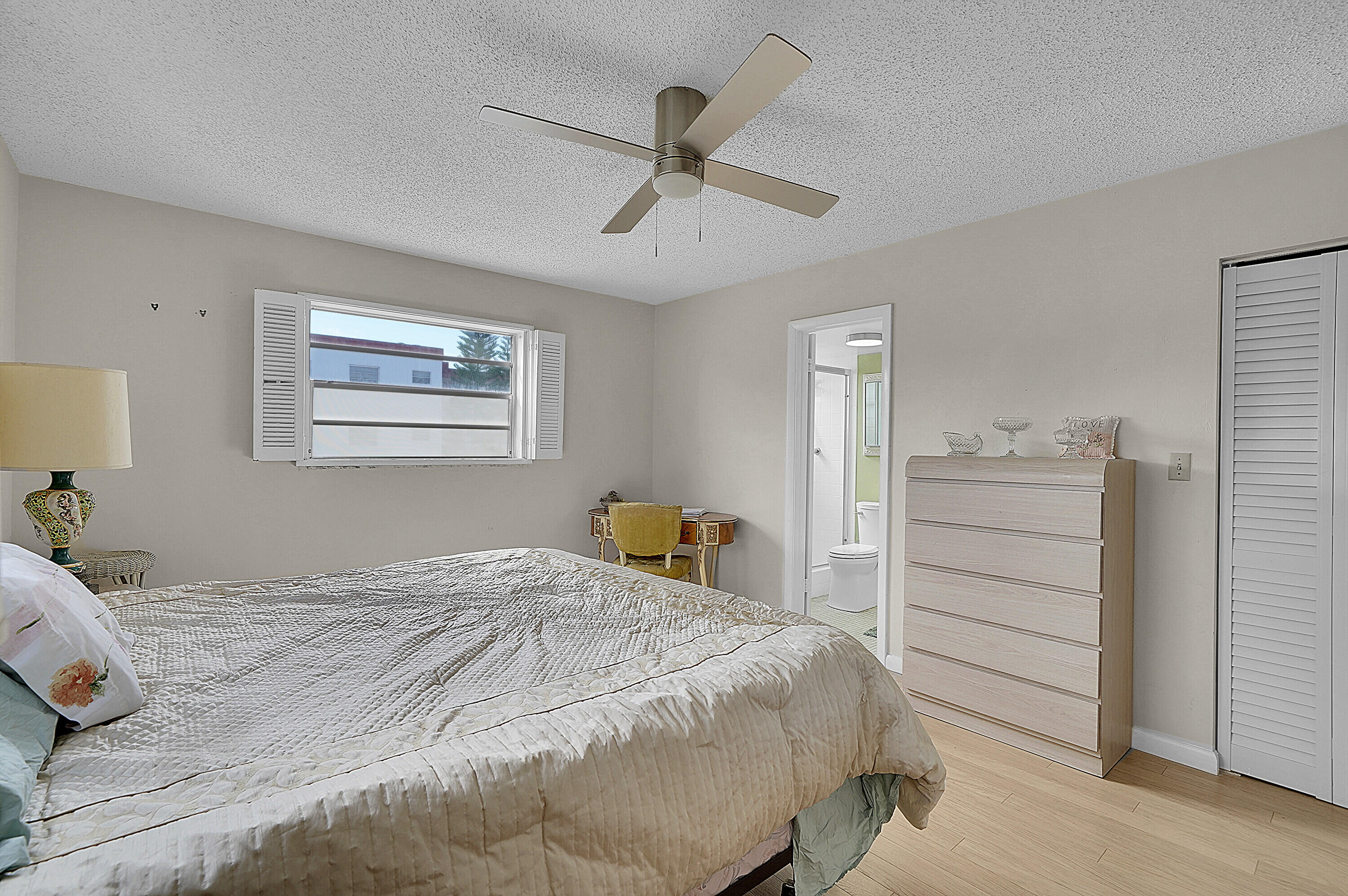 Sapphire Condo - Residential