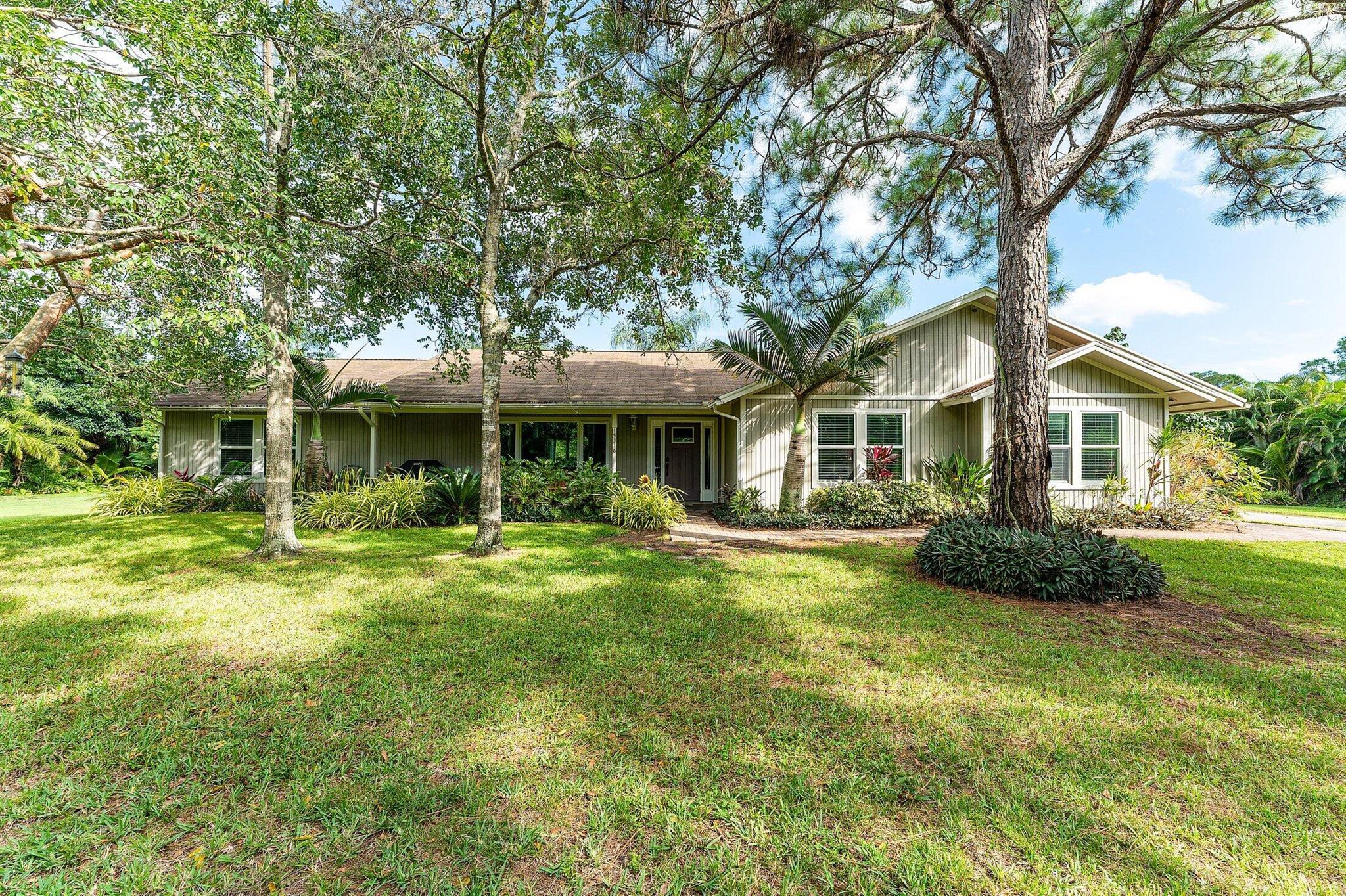 Palm Beach Country Estate - Residential Lease