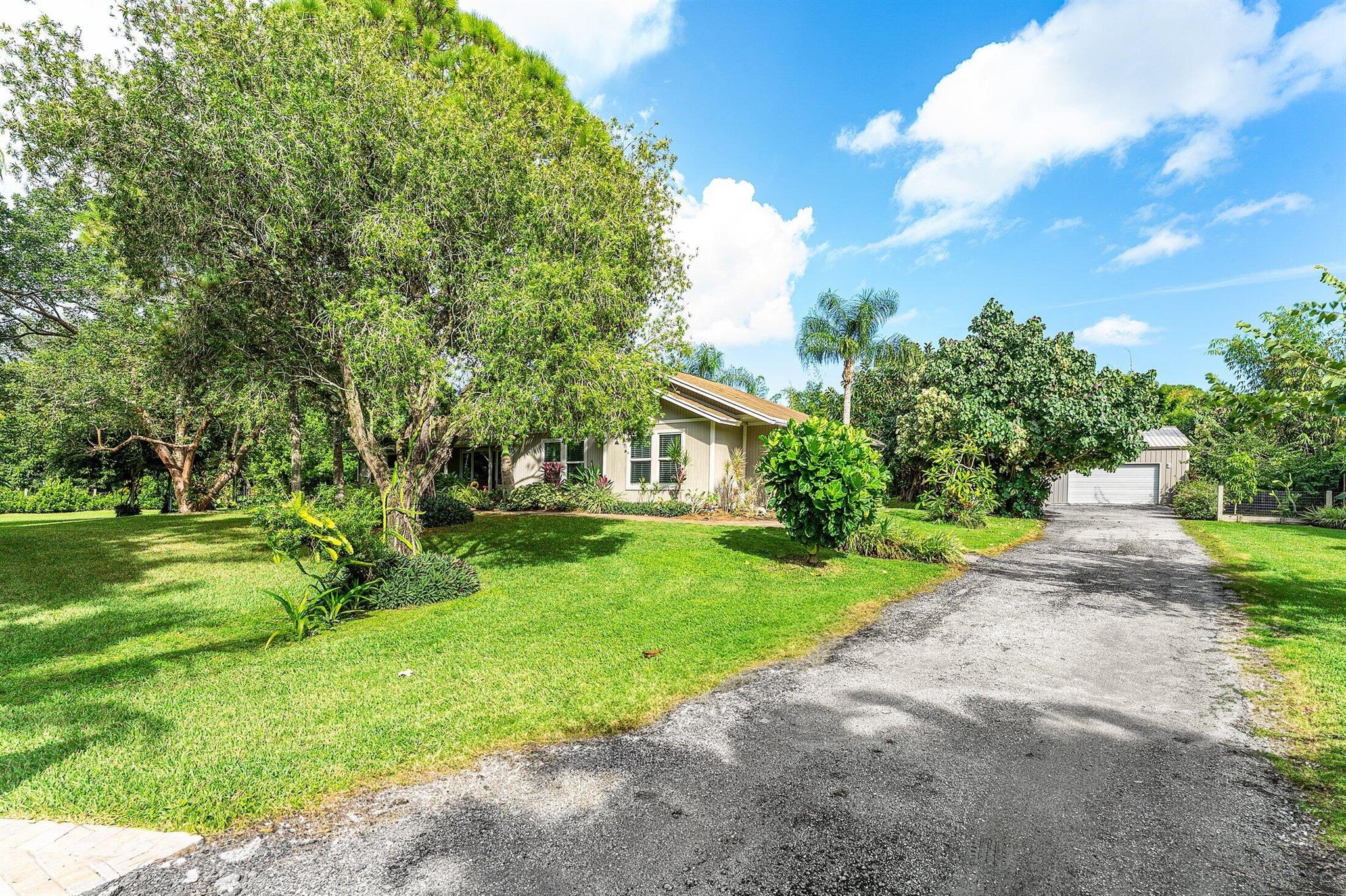 Palm Beach Country Estate - Residential Lease