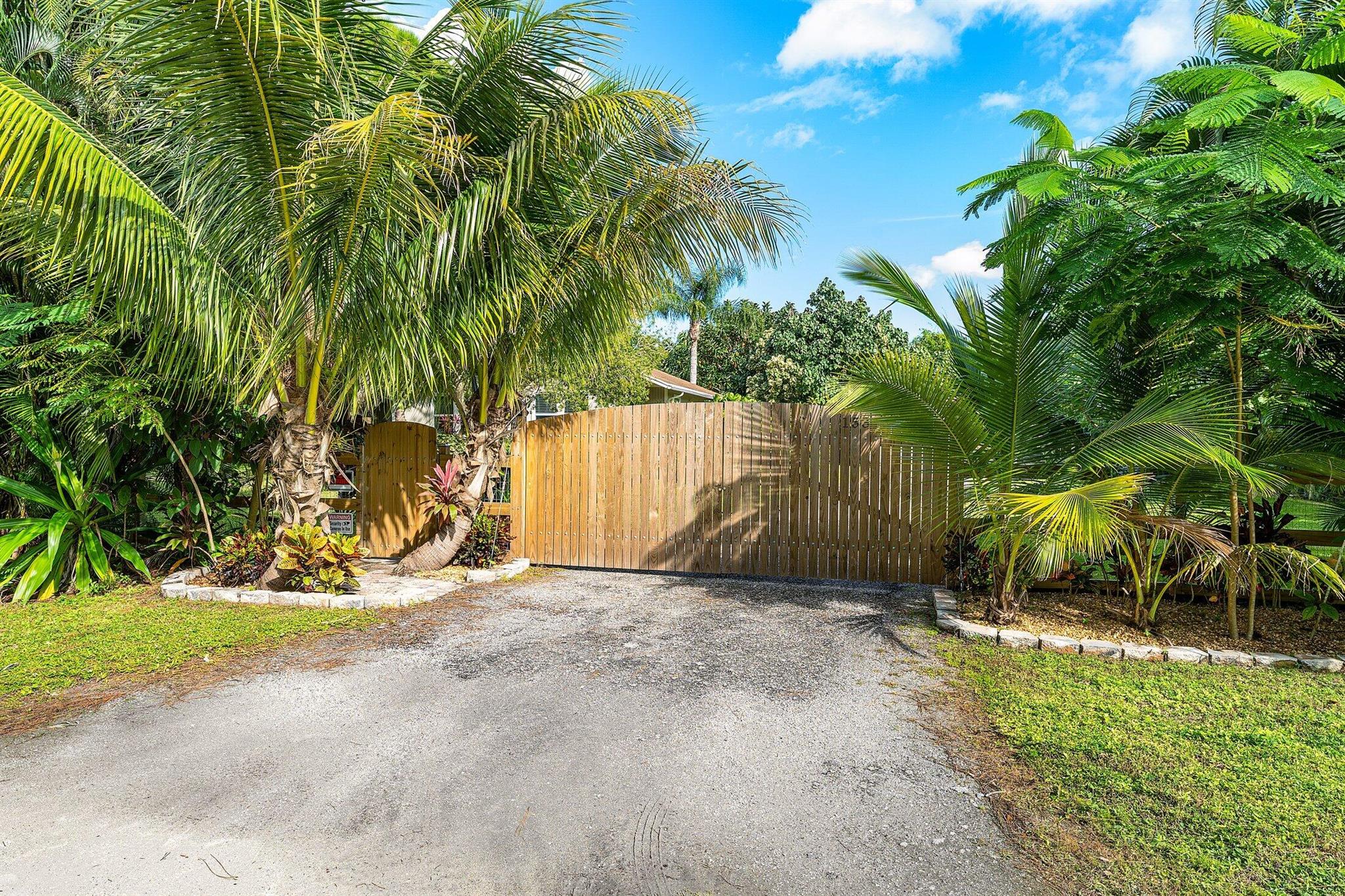 Palm Beach Country Estate - Residential Lease