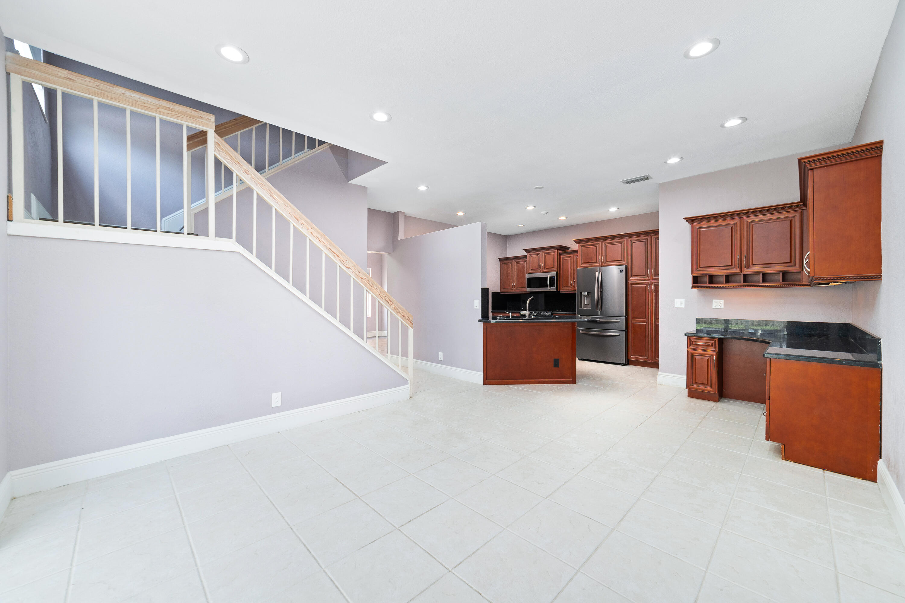 LAWRENCE GROVE 1 - Residential