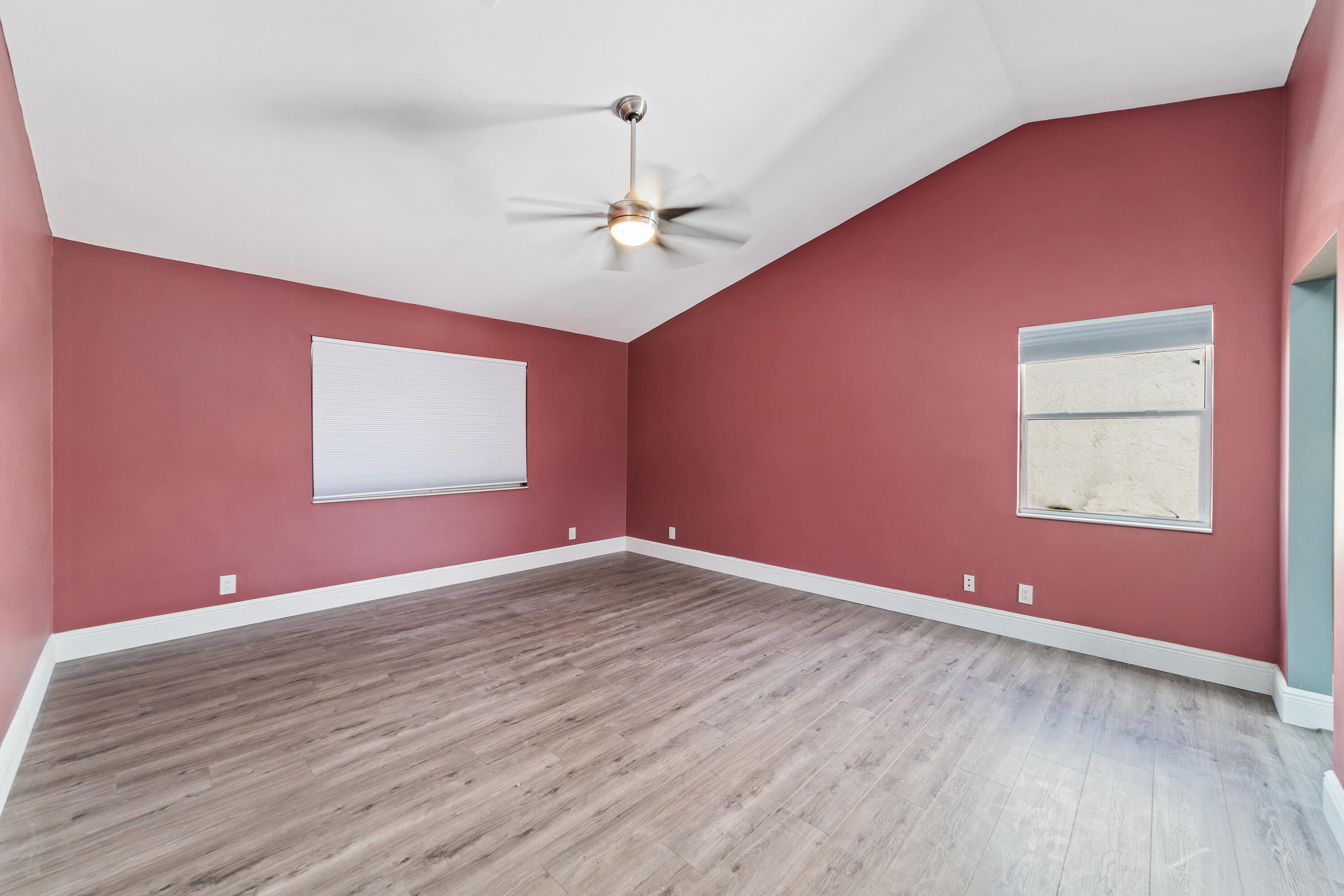 LAWRENCE GROVE 1 - Residential